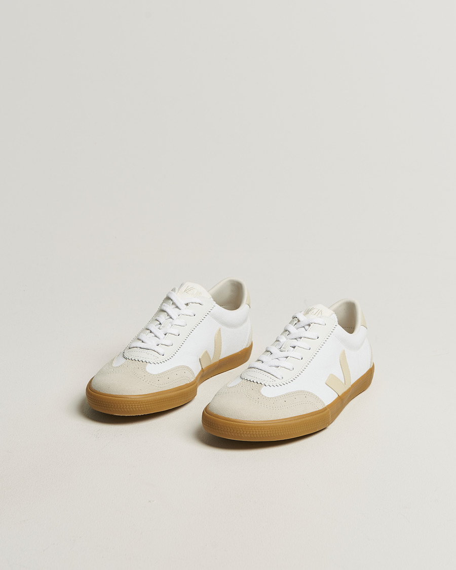 Mies | Tennarit | Veja | Volley Sneaker White/Pierre Natural