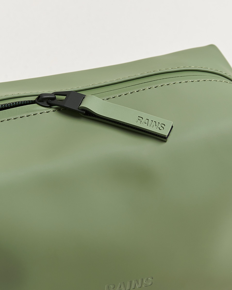 Mies | Laukut | RAINS | Washbag Small Well