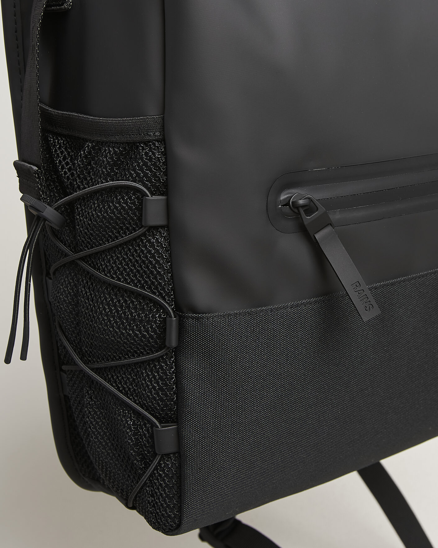 Mies | Laukut | RAINS | Trail Mountaineer Rolltop Backpack Black
