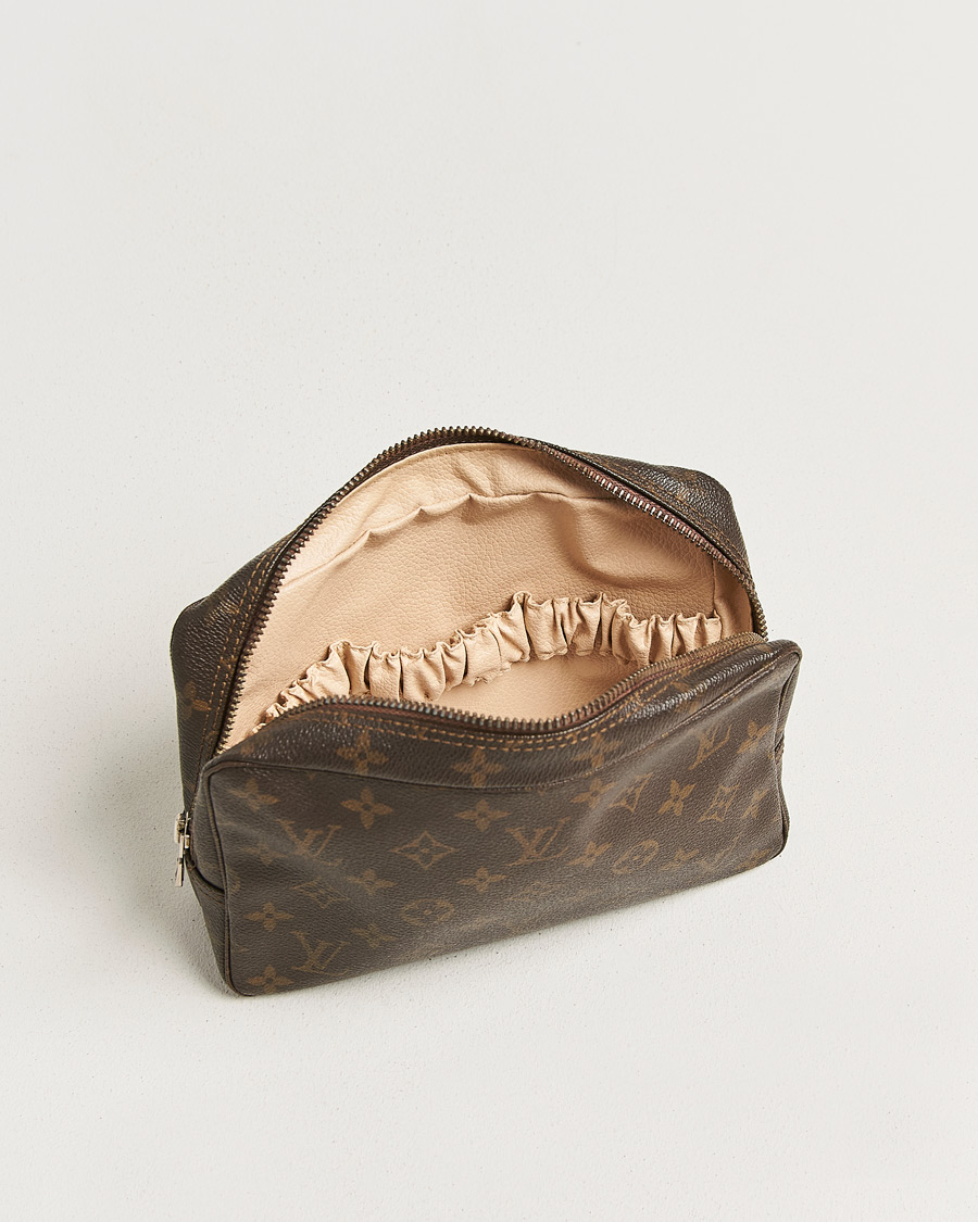 Mies | Pre-Owned & Vintage Bags | Louis Vuitton Pre-Owned | Trousse Toilette 23 Monogram