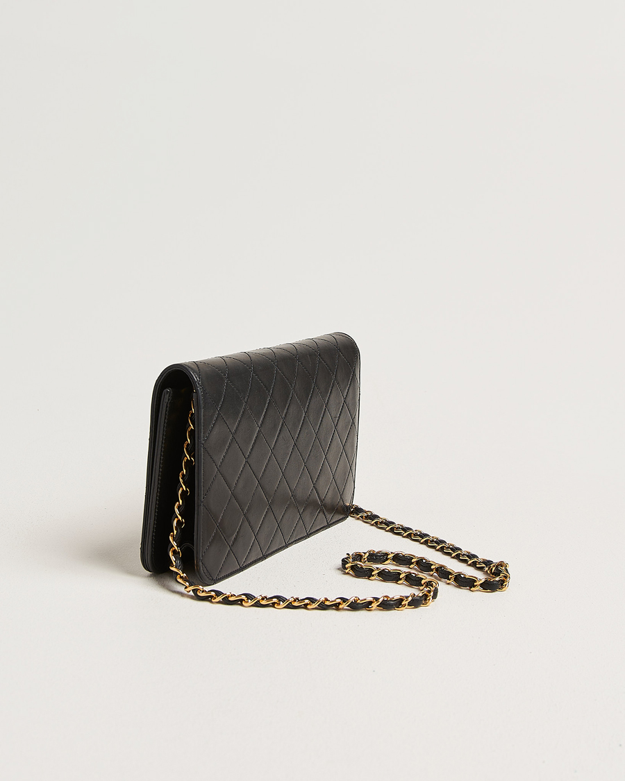 Mies | Pre-Owned & Vintage Bags | Chanel Pre-Owned | Classic Single Flap Bag Lambskin Small Black
