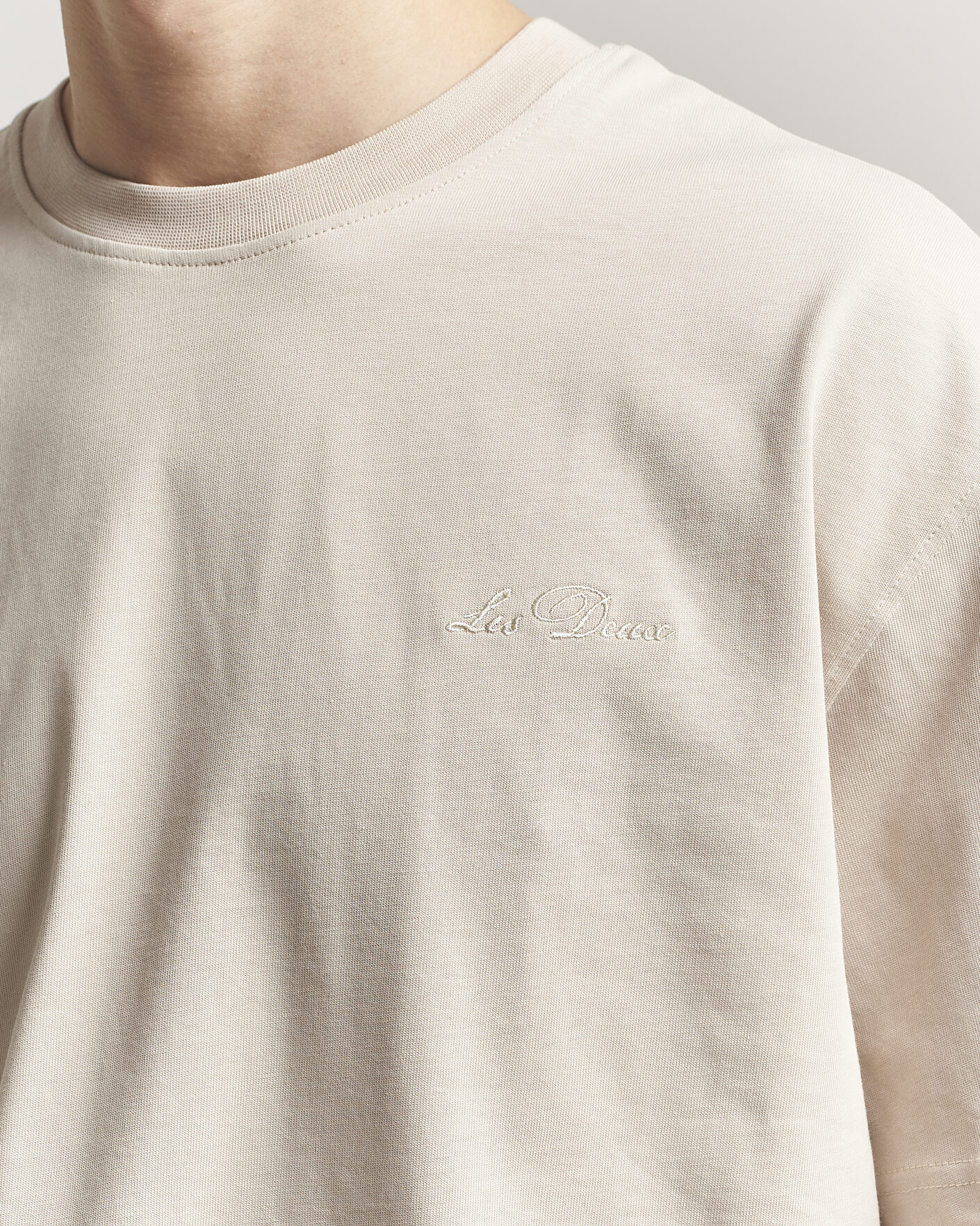 Mies | T-paidat | LES DEUX | Crew T-Shirt Light Sand