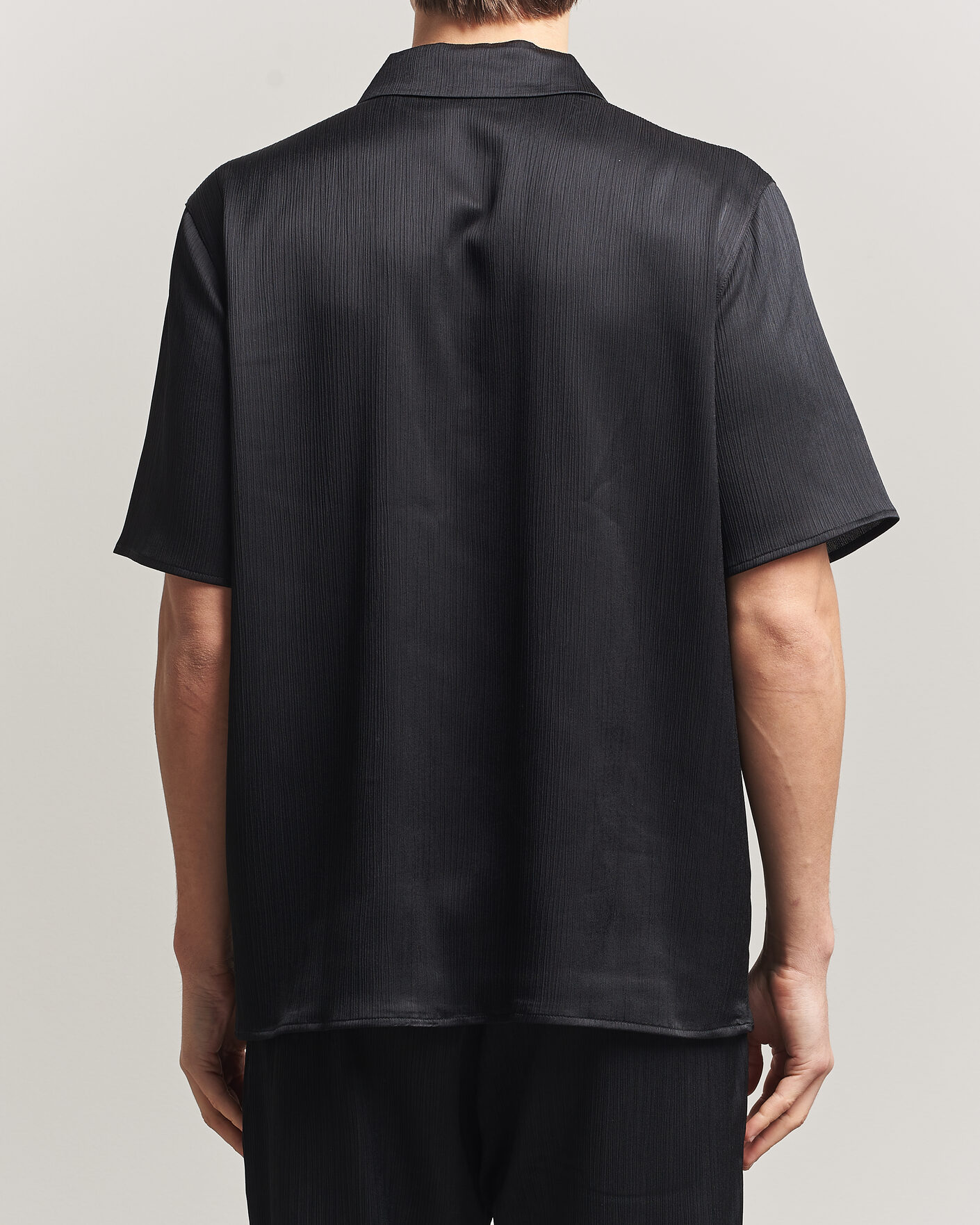 Mies | Kauluspaidat | LES DEUX | Hector Plissé Short Sleeve Shirt Black