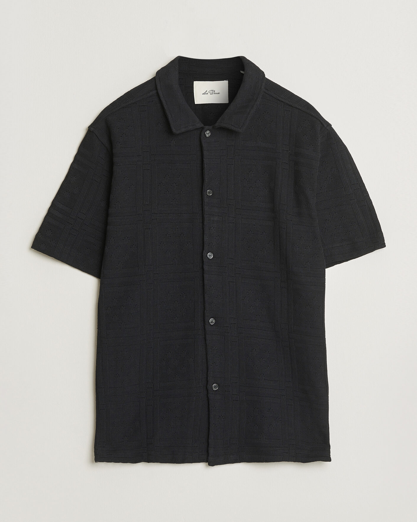 Mies | Kauluspaidat | LES DEUX | Hector Pointelle Short Sleeve Shirt Black