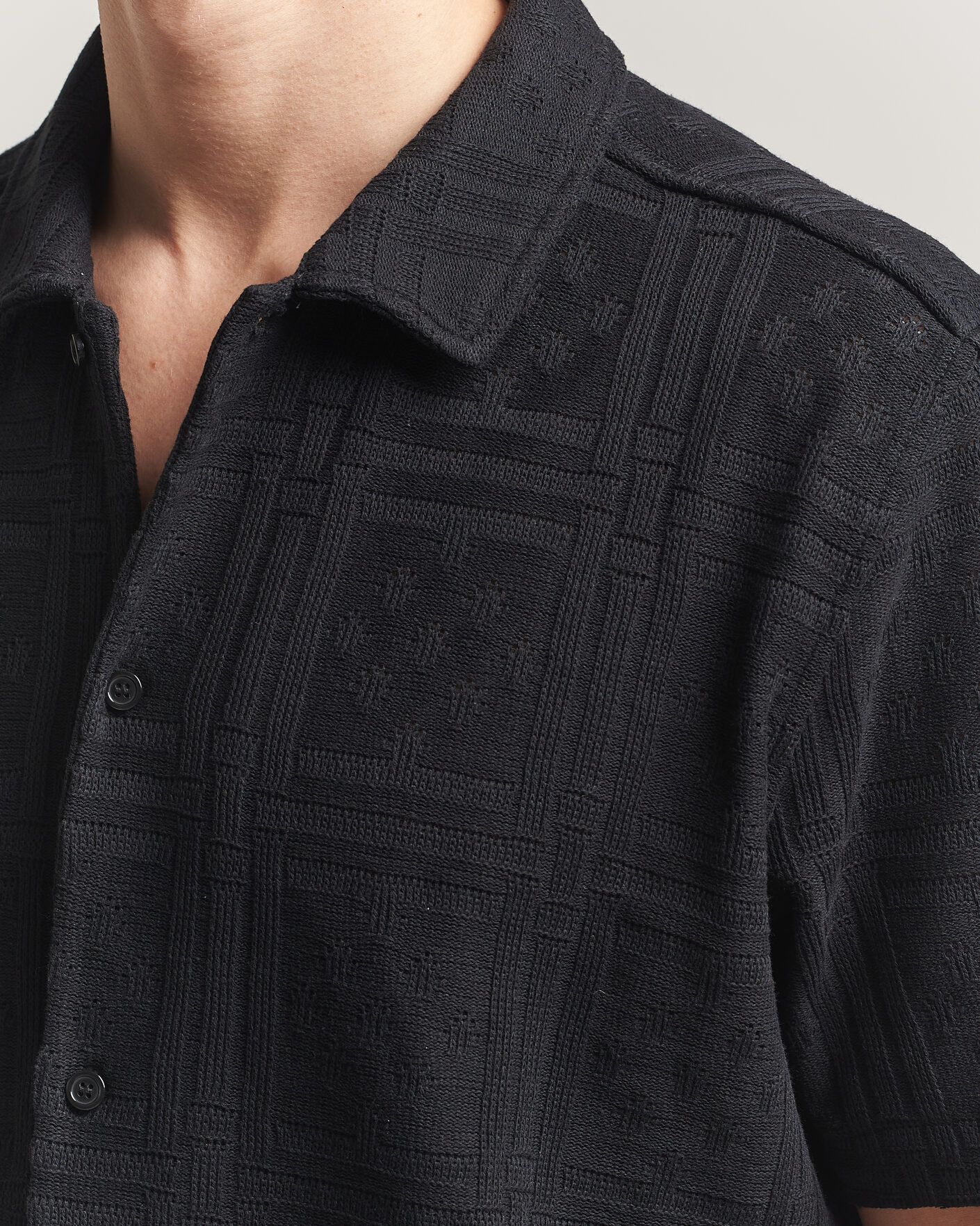 Mies | Kauluspaidat | LES DEUX | Hector Pointelle Short Sleeve Shirt Black