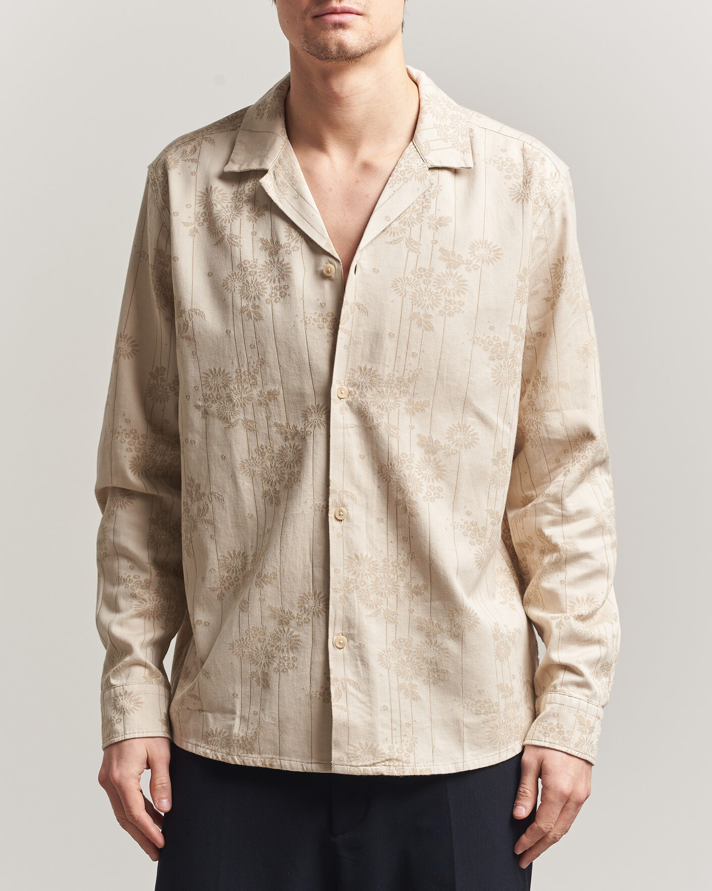 Mies | Kauluspaidat | LES DEUX | Jasper Flower Jaquard Shirt Oyster Grey/White