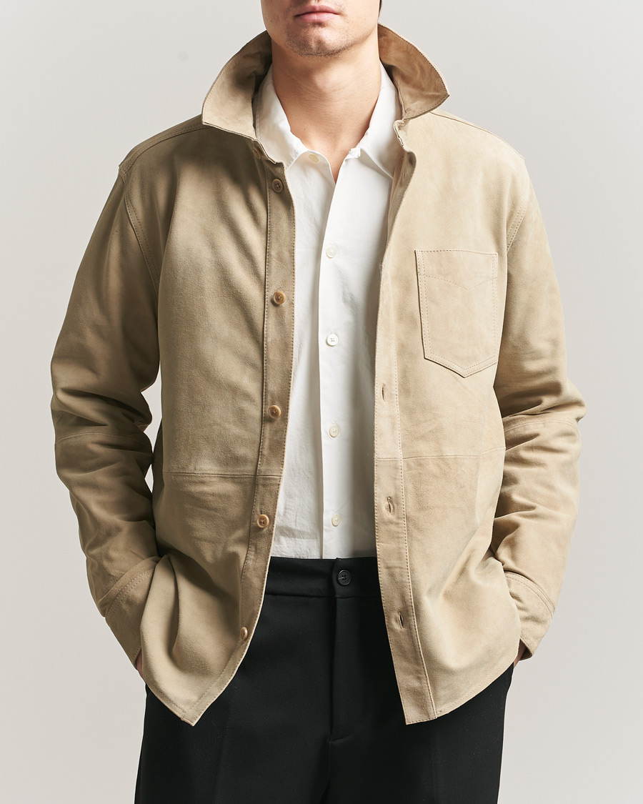 Mies | Kauluspaidat | LES DEUX | Bertram Suede Overshirt Light Sand
