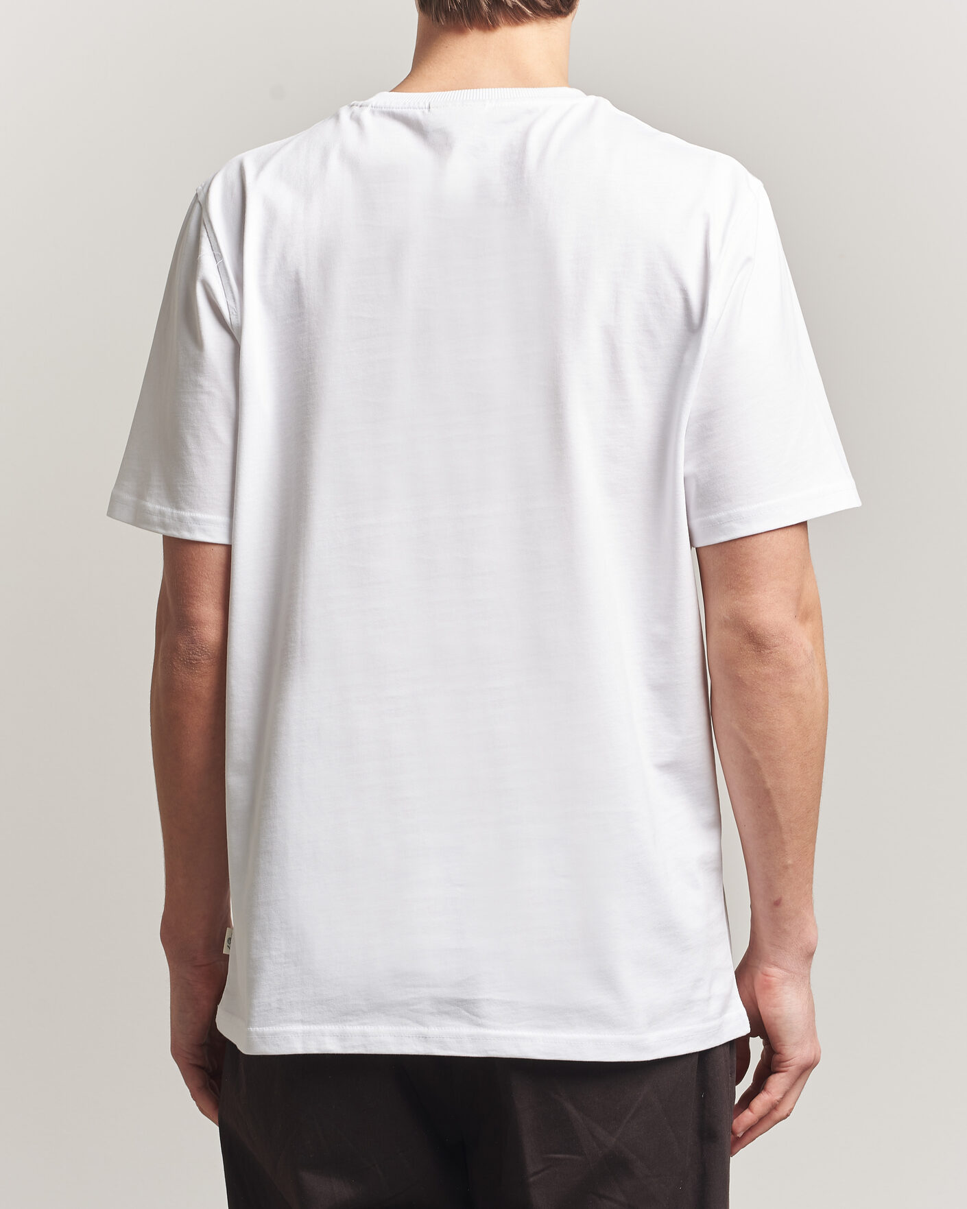 Mies | T-paidat | LES DEUX | Brday Emblem T-Shirt White