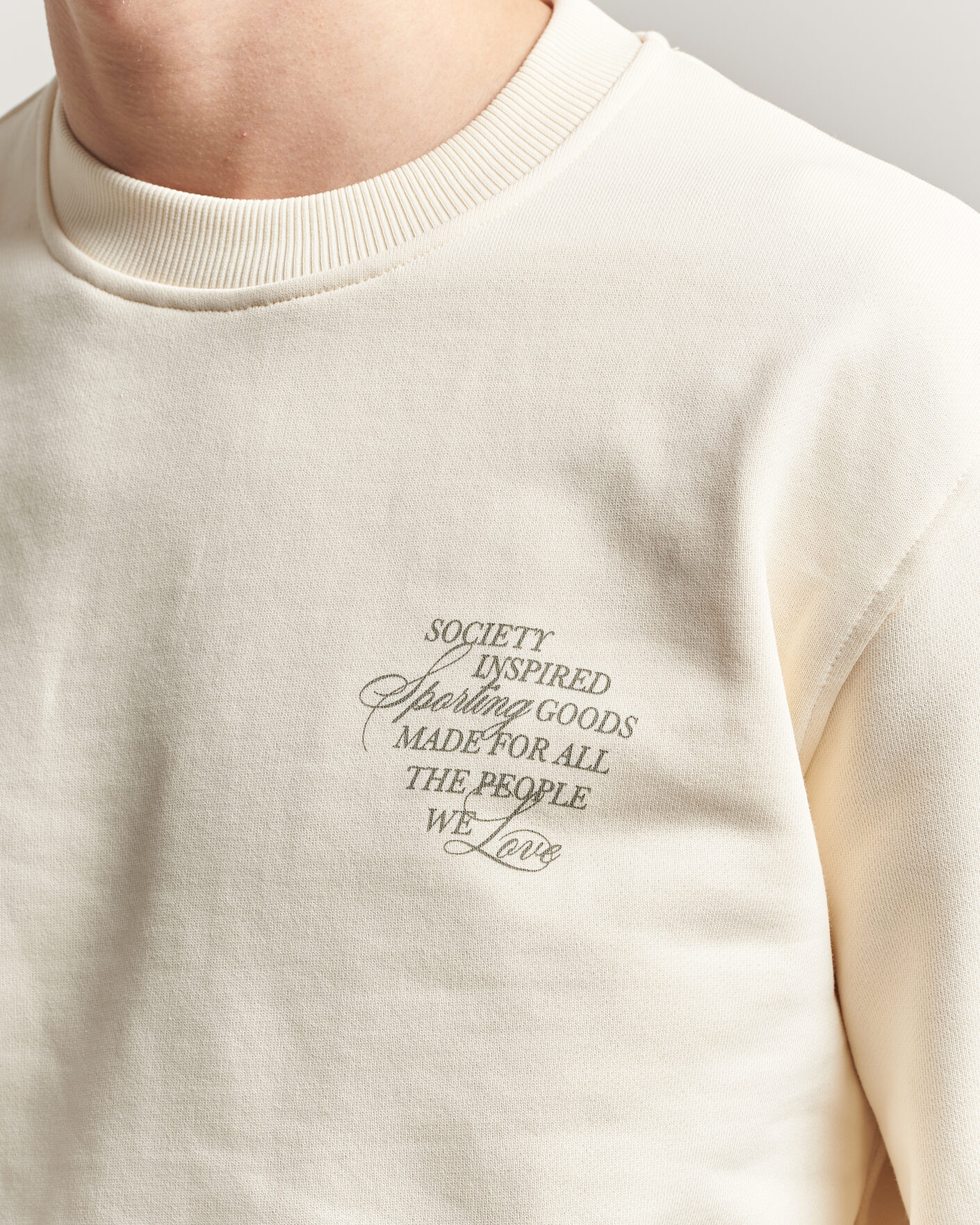 Mies | Puserot | LES DEUX | Ben Faience Sweatshirt Eggnog White
