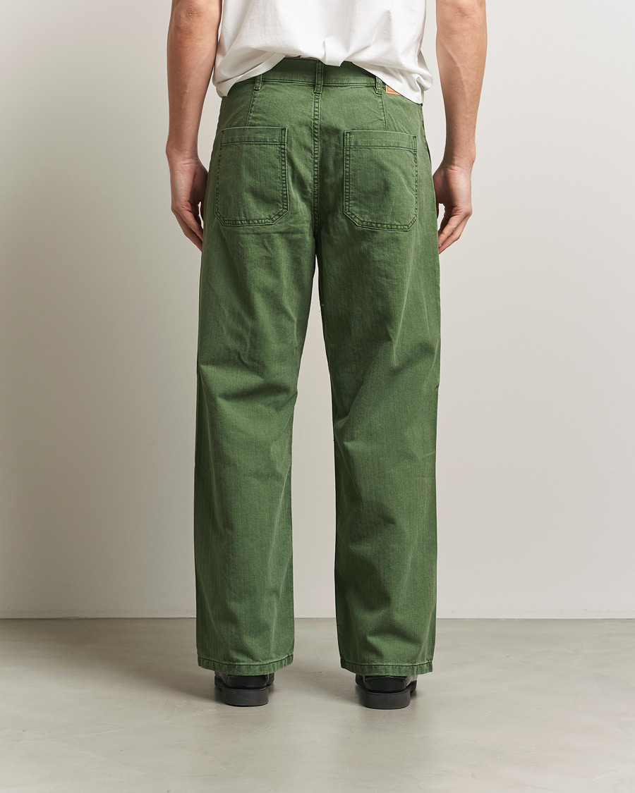 Mies | Housut | Jeanerica | Genua Herringbone Worker Chino Chevron Green