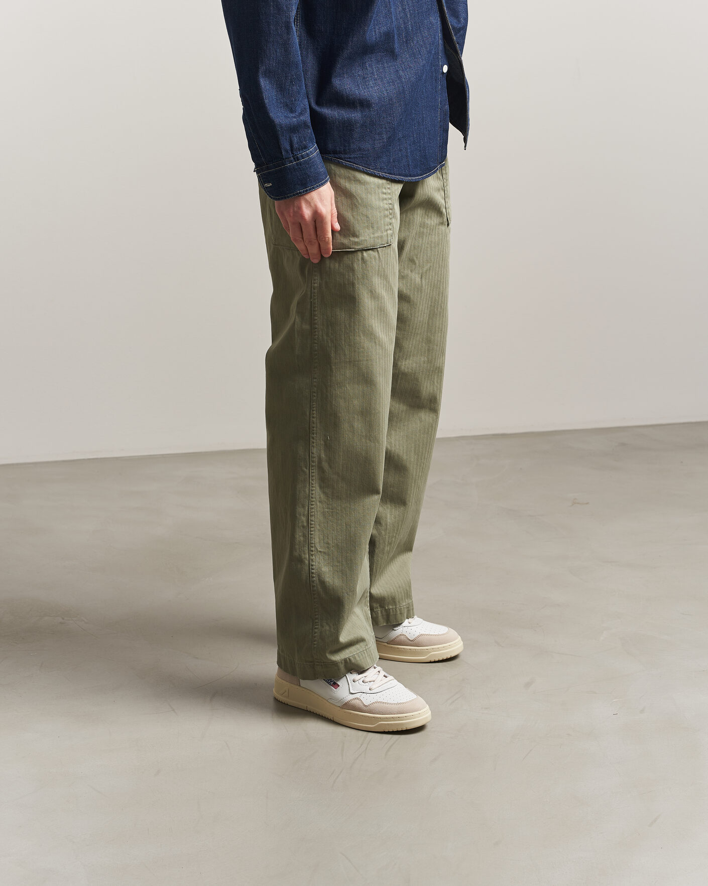 Mies | Tennarit | Autry | Medalist Low Leather/Suede Sneaker White/Amazon