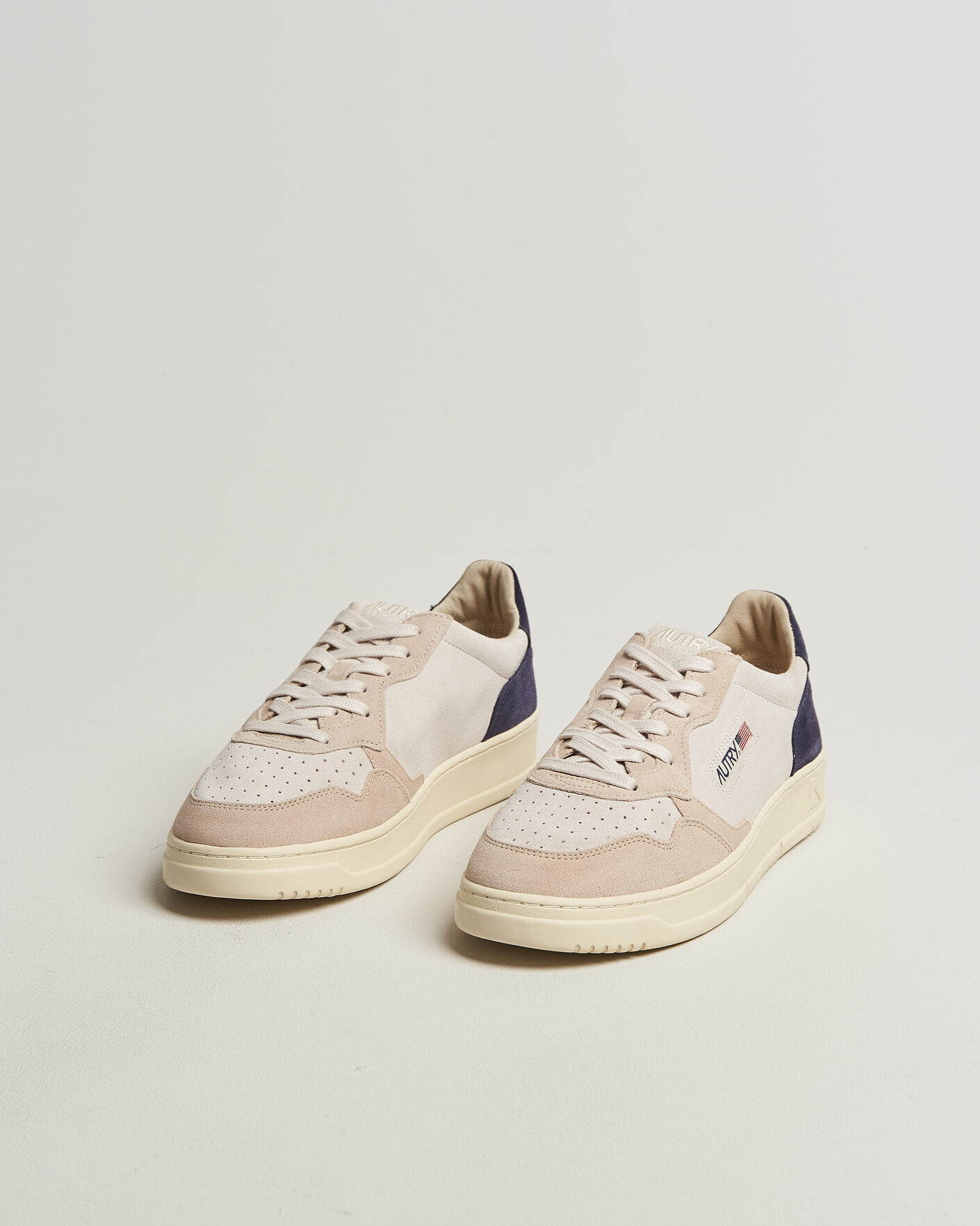 Mies | Tennarit | Autry | Medalist Low Suede Mix Sneaker Blue/White/Sand