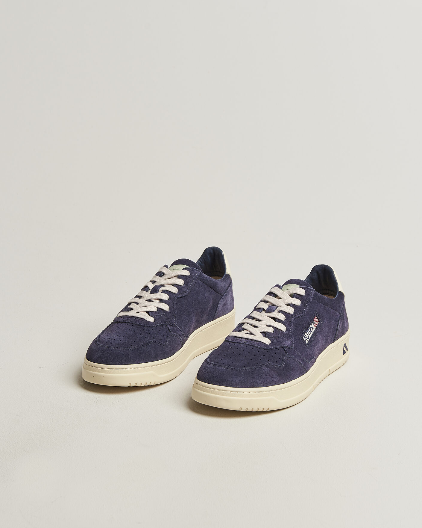 Mies | Tennarit | Autry | Medalist Low Sneaker Space/White