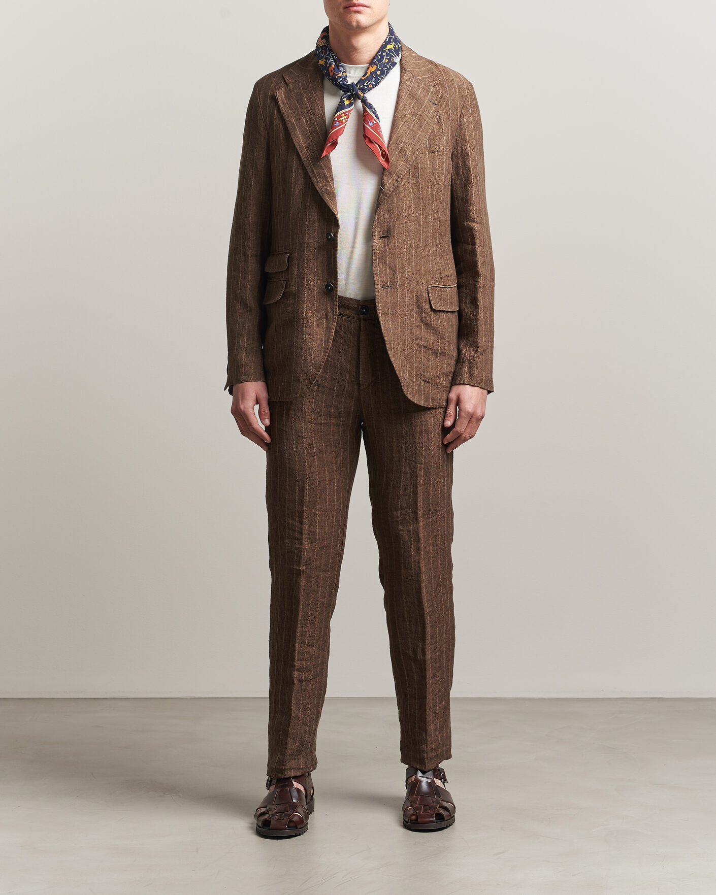 Mies | Puvut | Massimo Alba | Sloop Linen Suit Brown Pinstripe