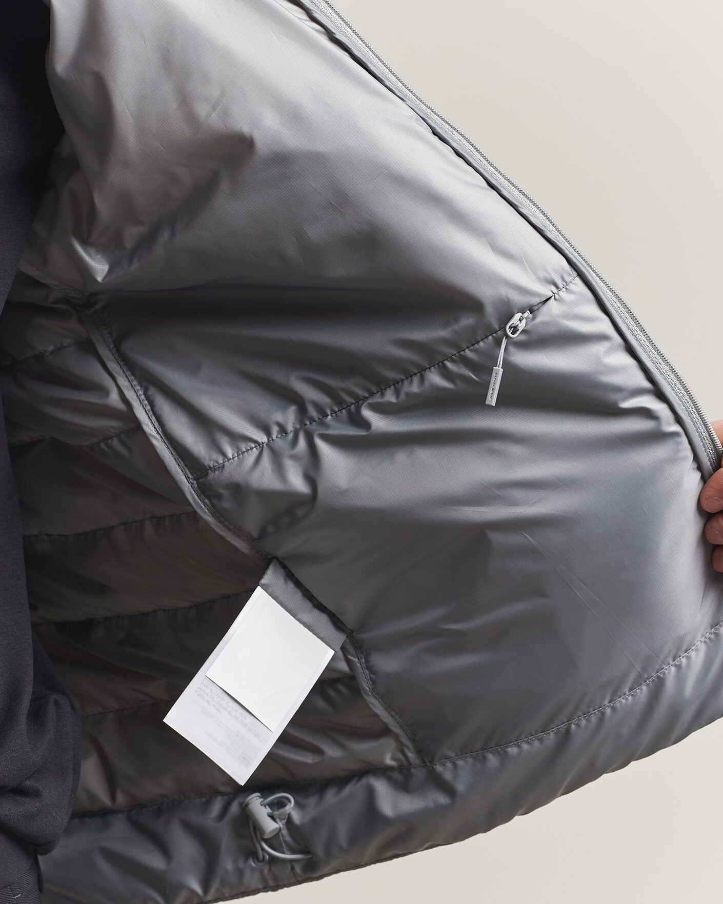 Mies | Takit | Canada Goose Black Label | Stratus Down Jacket Stratus Grey