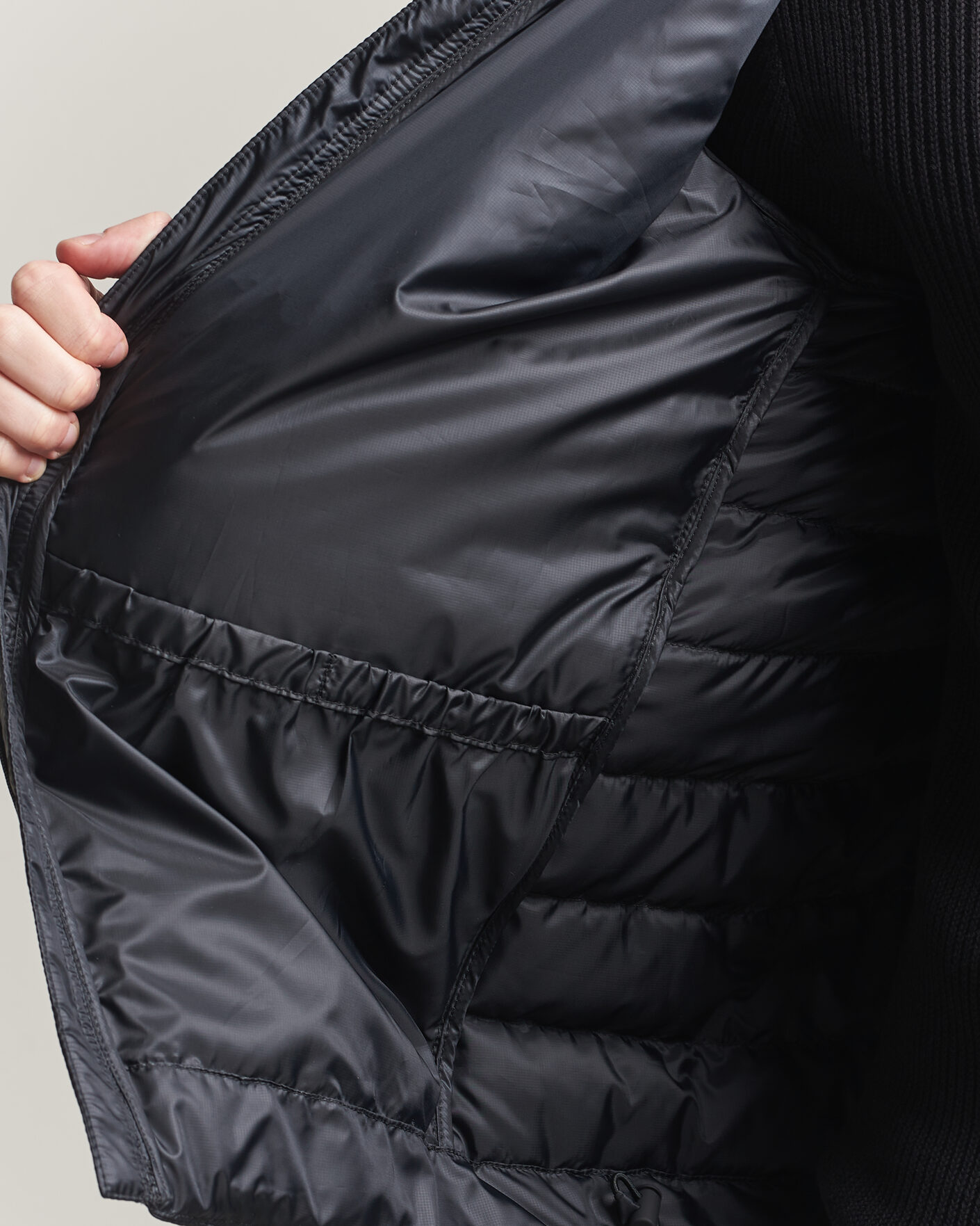 Mies | Takit | Canada Goose | Stratus Down Hoody Black