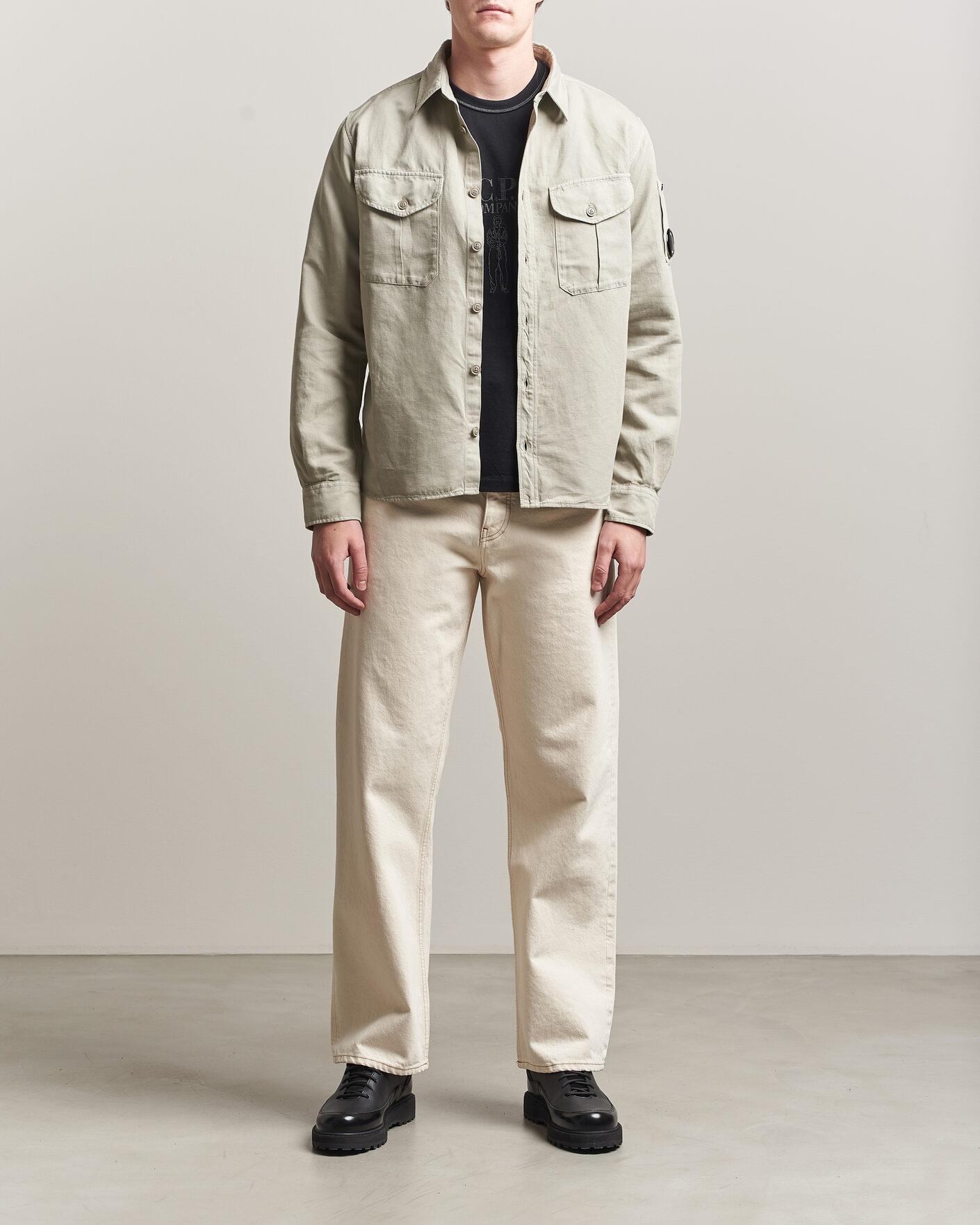 Mies | Kauluspaidat | C.P. Company | Cotton/Linen Pocket Shirt Light Grey