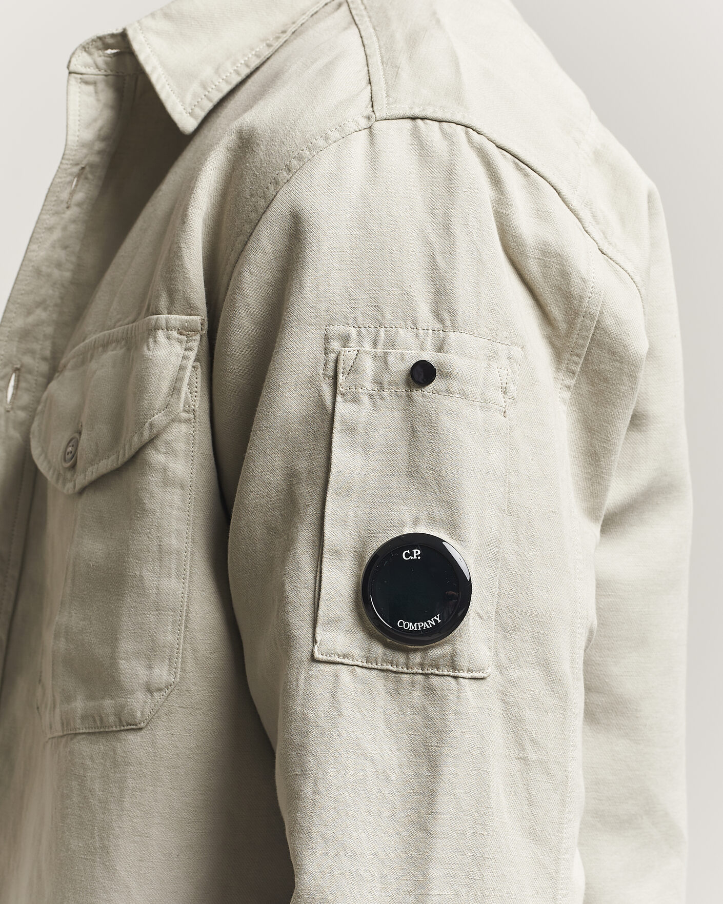 Mies | Kauluspaidat | C.P. Company | Cotton/Linen Pocket Shirt Light Grey