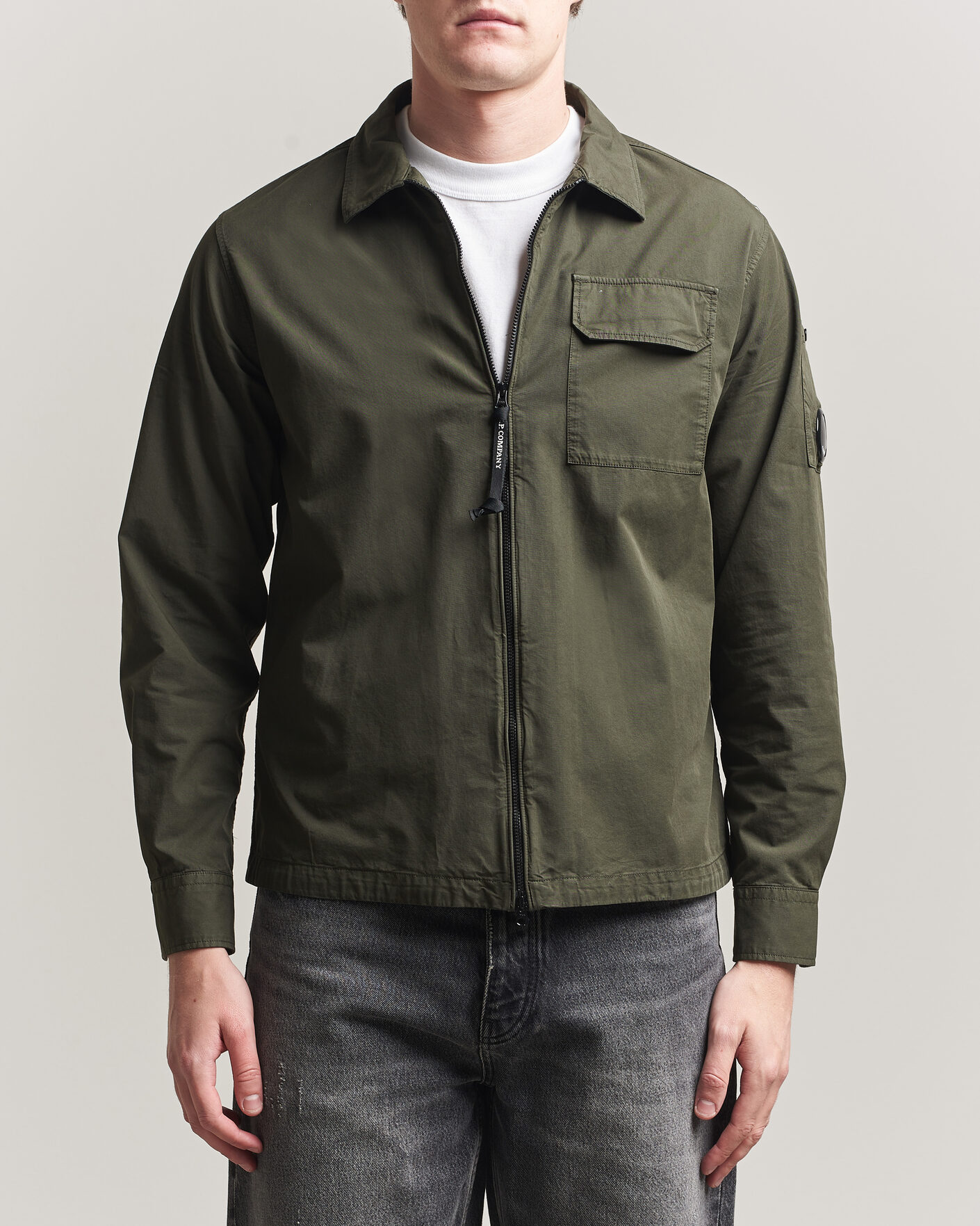 Mies | Kauluspaidat | C.P. Company | Garment Dyed Gabardine Zip Overshirt Dark Green