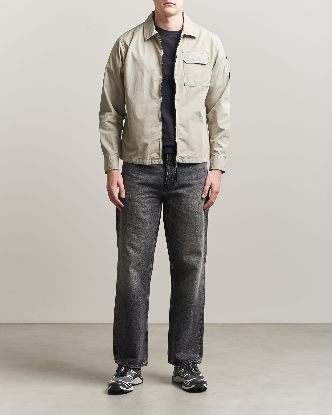 Mies | Kauluspaidat | C.P. Company | Garment Dyed Gabardine Zip Overshirt Light Grey