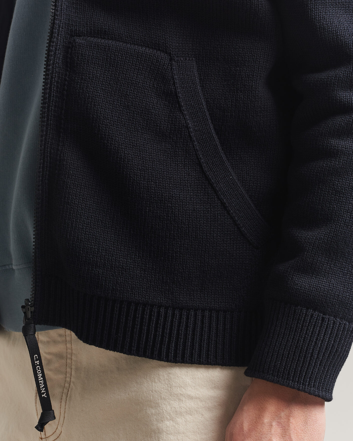 Mies | Puserot | C.P. Company | Cotton Mix 2 in 1 Knitted Sweater Navy