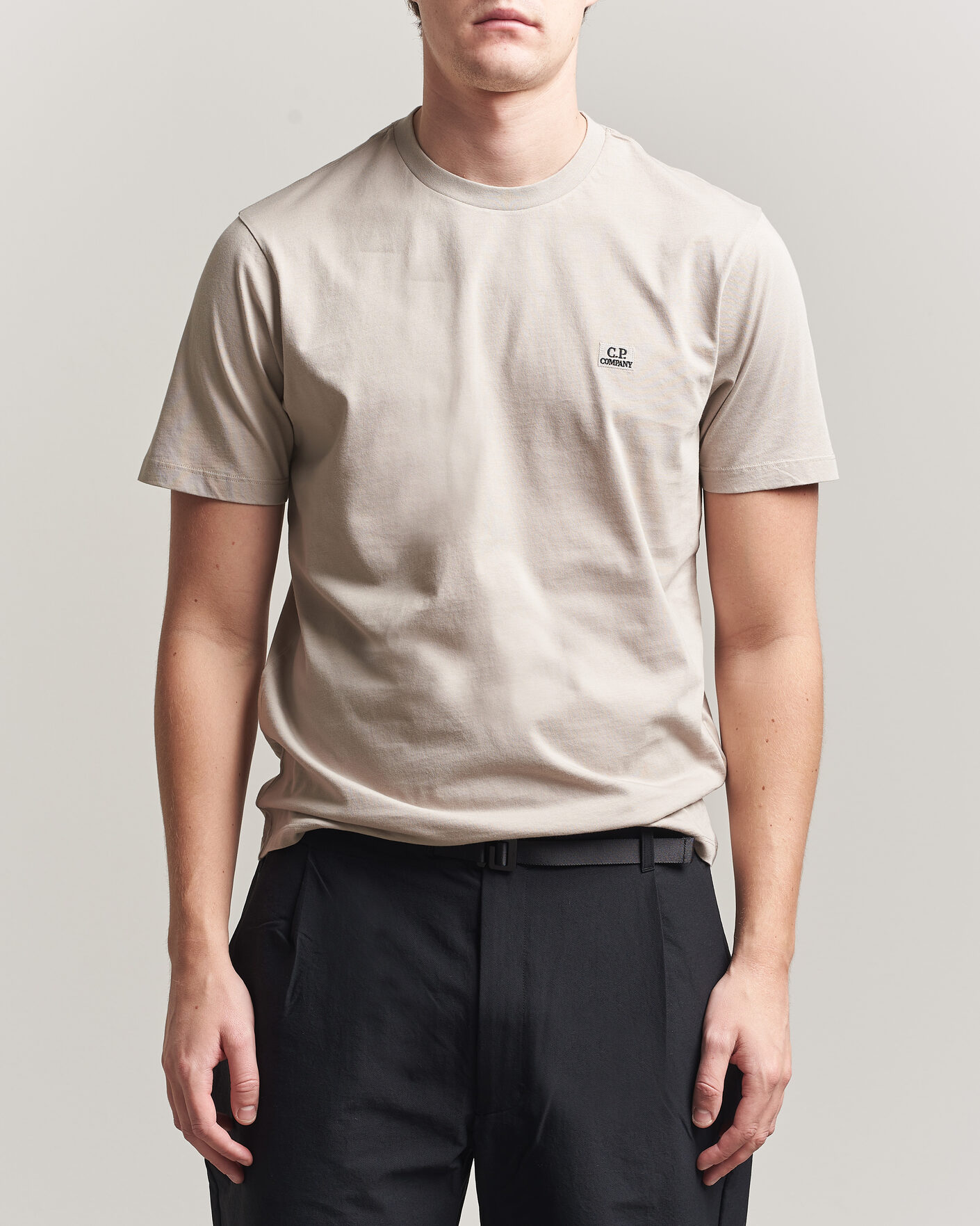 Mies | T-paidat | C.P. Company | Short Sleeve Small Logo T-Shirt Light Grey