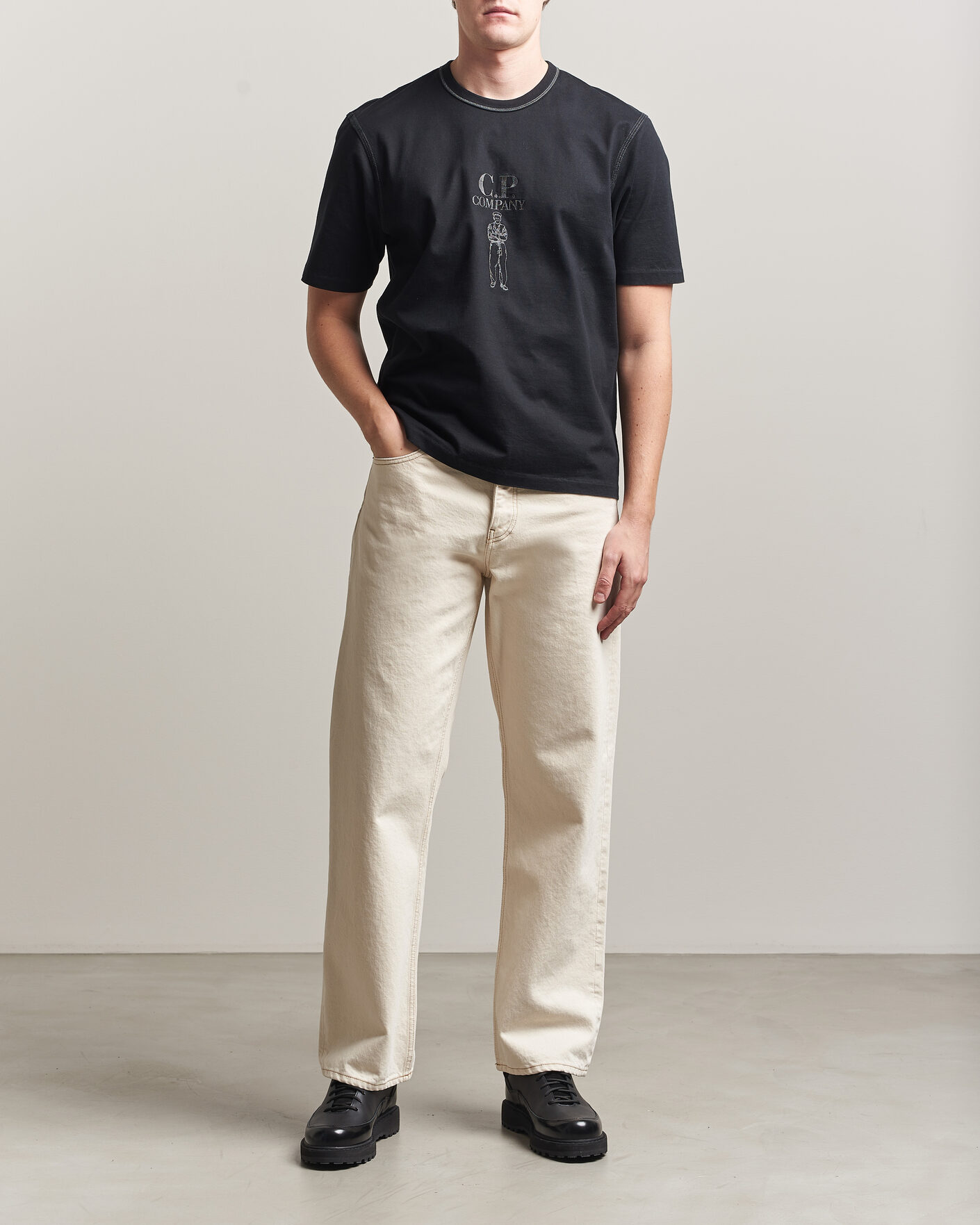 Mies | T-paidat | C.P. Company | Mercerized Heavy Cotton Chest Logo T-Shirt Black