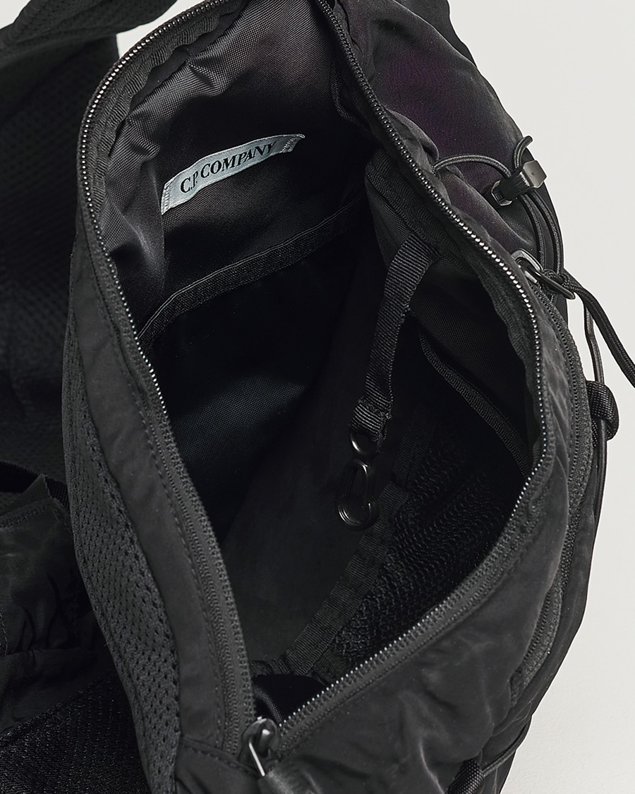 Mies | Laukut | C.P. Company | Nylon B Accessories Shoulder Bag Black