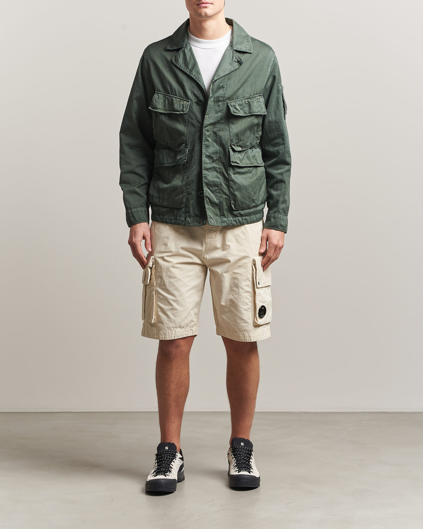 Mies | Shortsit | C.P. Company | Cotton Gabardine Cargo Shorts Cream