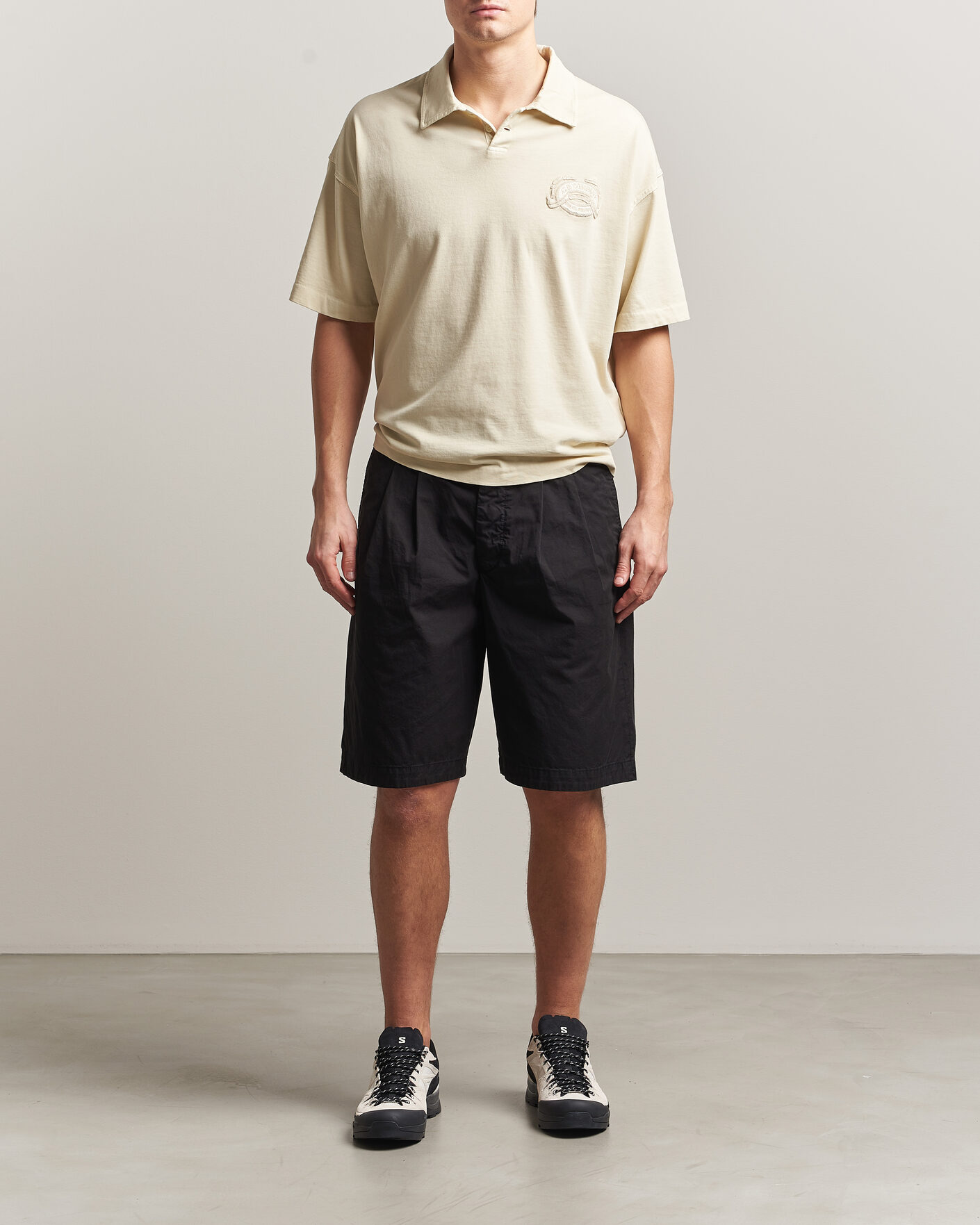 Mies | Shortsit | C.P. Company | Cotton Gabardine Pleated Loose Shorts Black