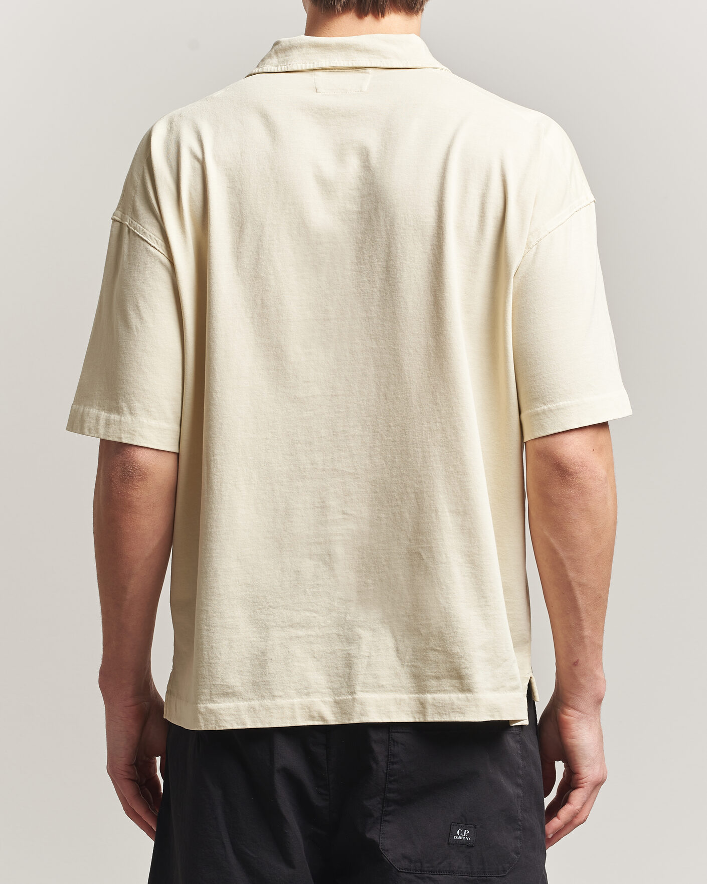 Mies | Pikeet | C.P. Company | Boxy Fit Cotton Logo Polo Cream