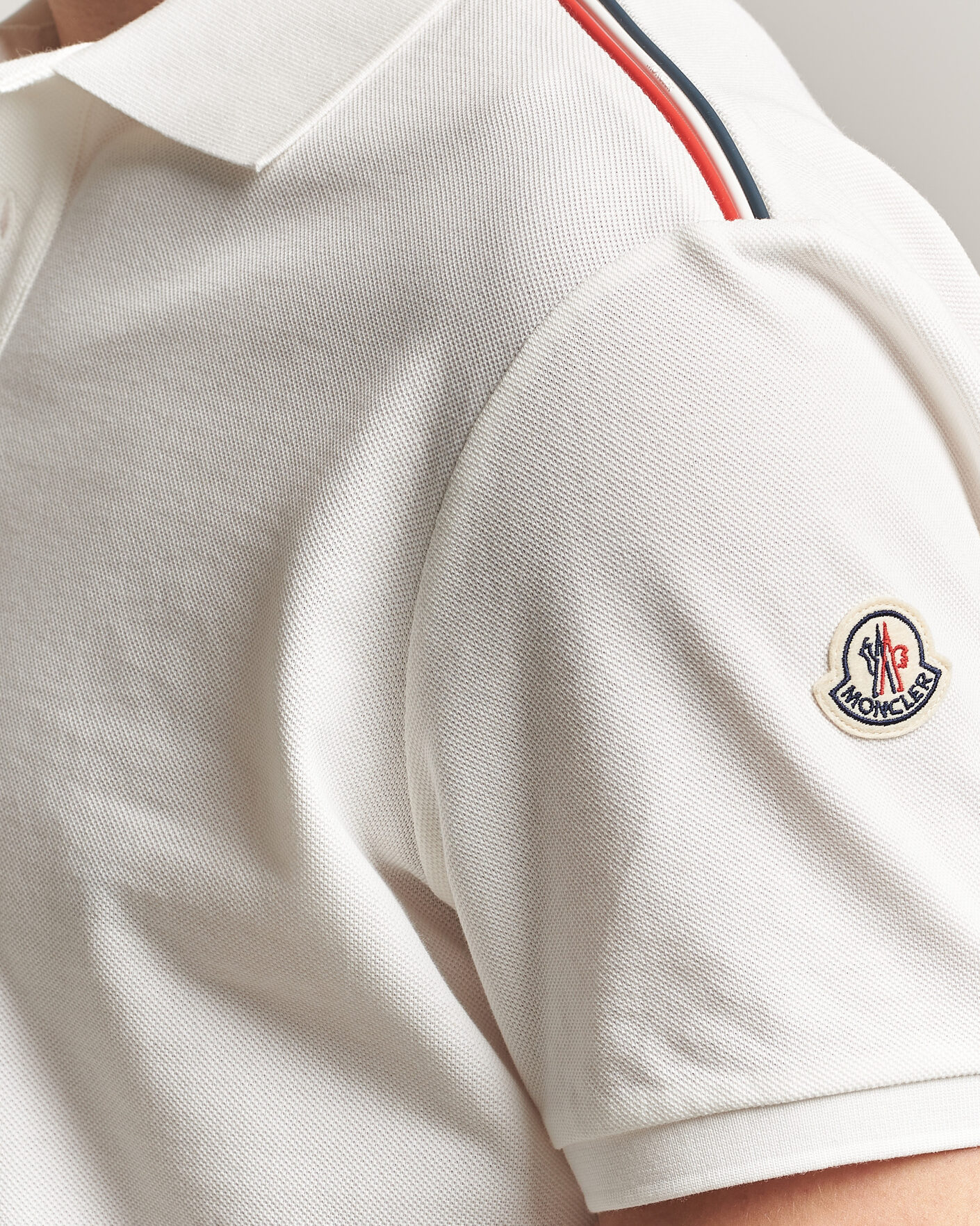 Mies | Pikeet | Moncler | Tricolore Shoulder Polo White