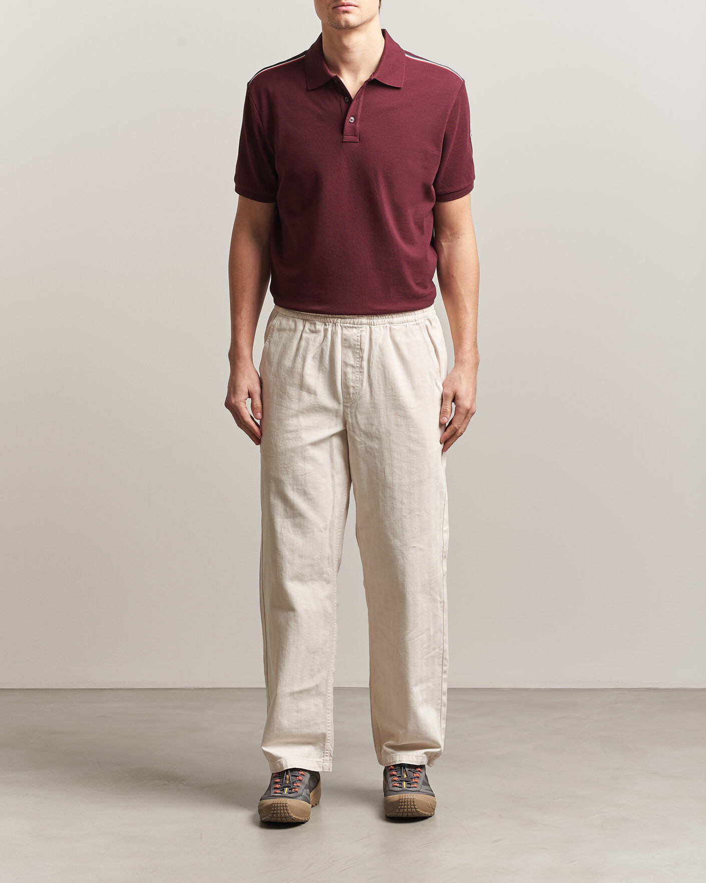 Mies | Pikeet | Moncler | Tricolore Shoulder Polo Burgundy