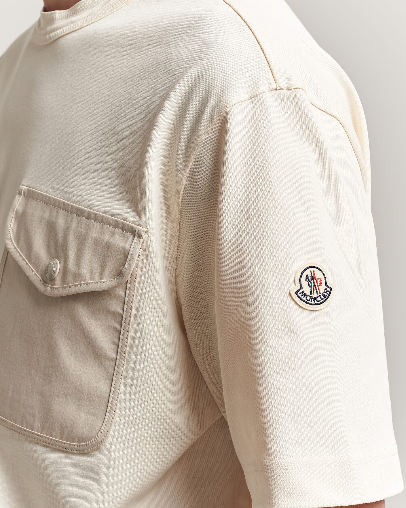 Mies | T-paidat | Moncler | Oversize Pocket T-Shirt Off White