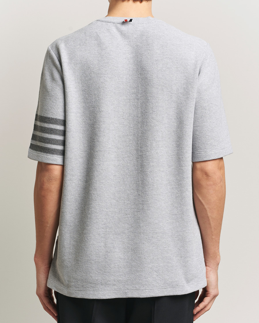 Mies | T-paidat | Thom Browne | Textured Pique 4 Bar T-Shirt Pale Grey