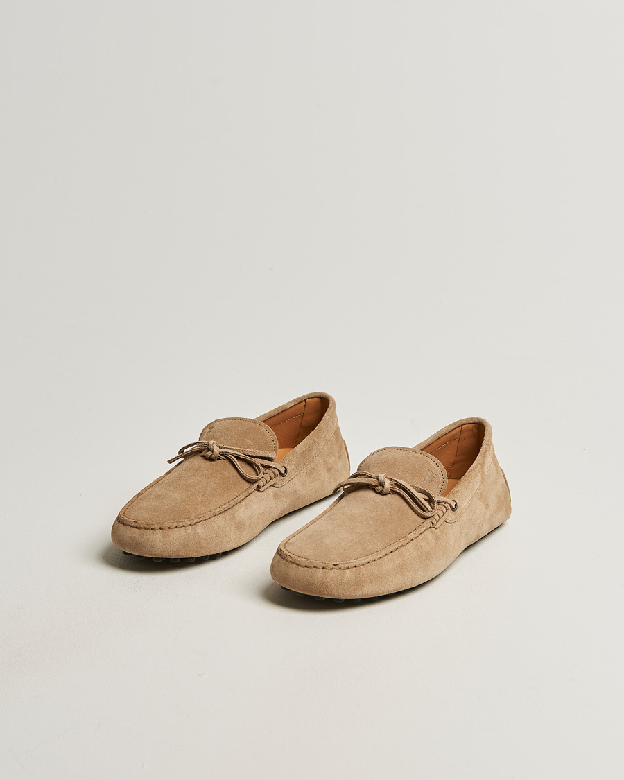 Mies | Mokkasiinit | Tod's | Lacetto Gommino Carshoe Beige Suede