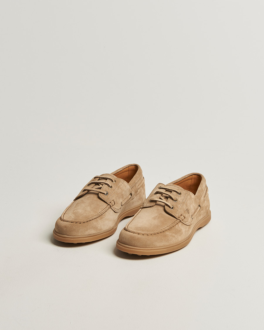Mies | Purjehduskengät | Tod's | Gomma Leggera Boat Shoe Chestnut Suede