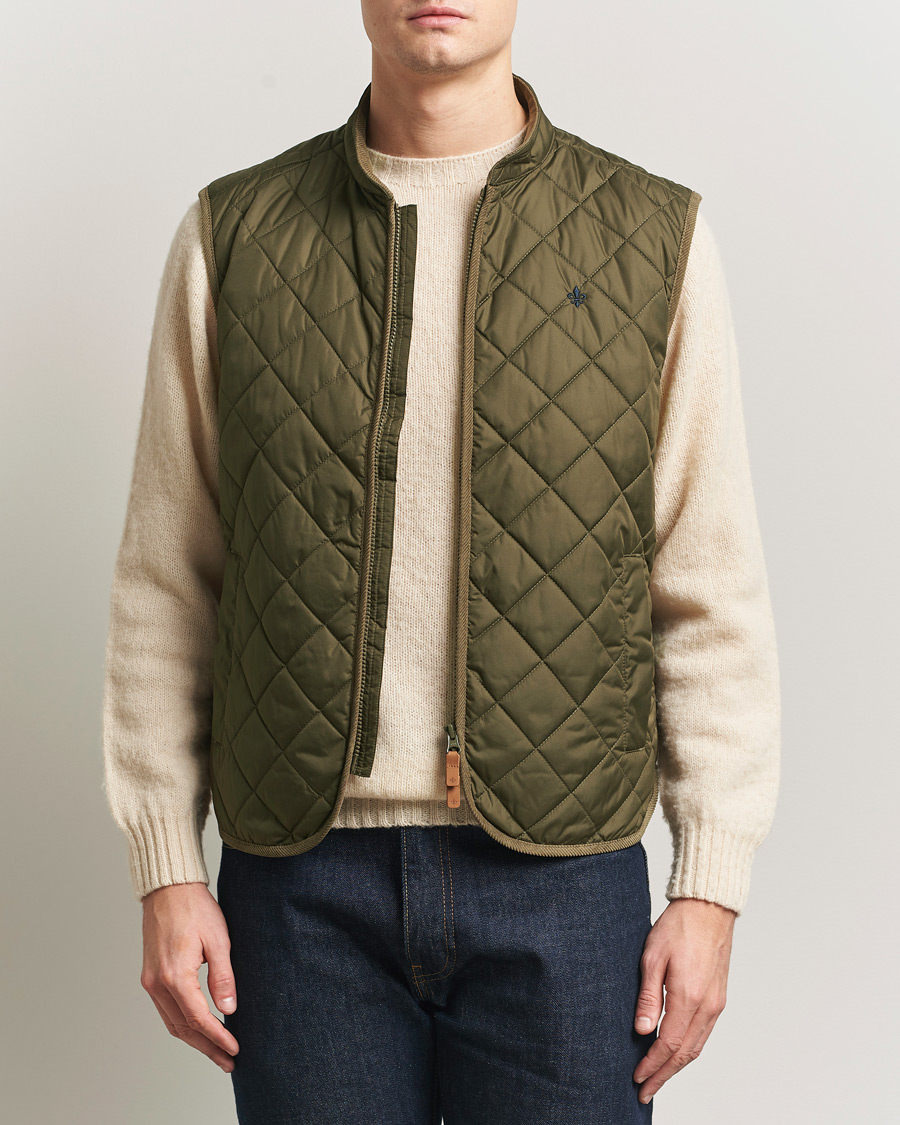 Mies | Ulkoliivit | Morris | Teddy Quilted Vest Green