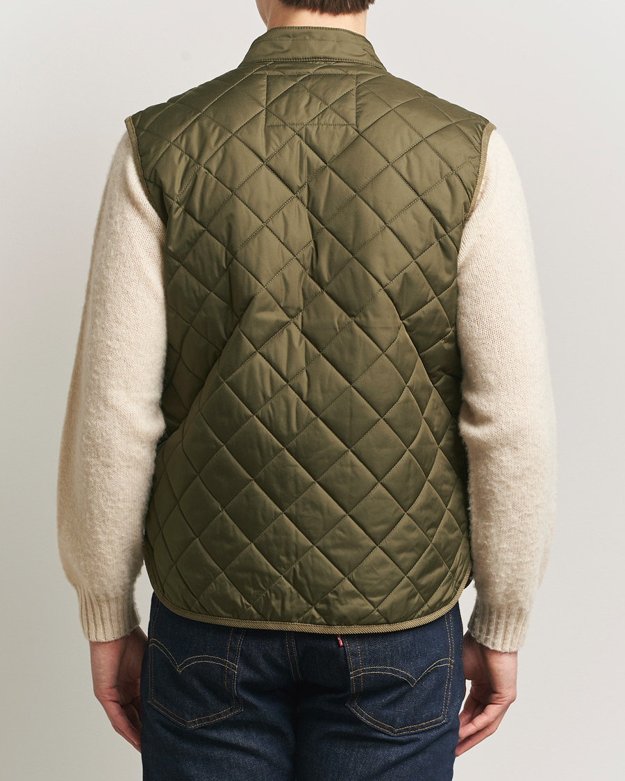 Mies | Ulkoliivit | Morris | Teddy Quilted Vest Green