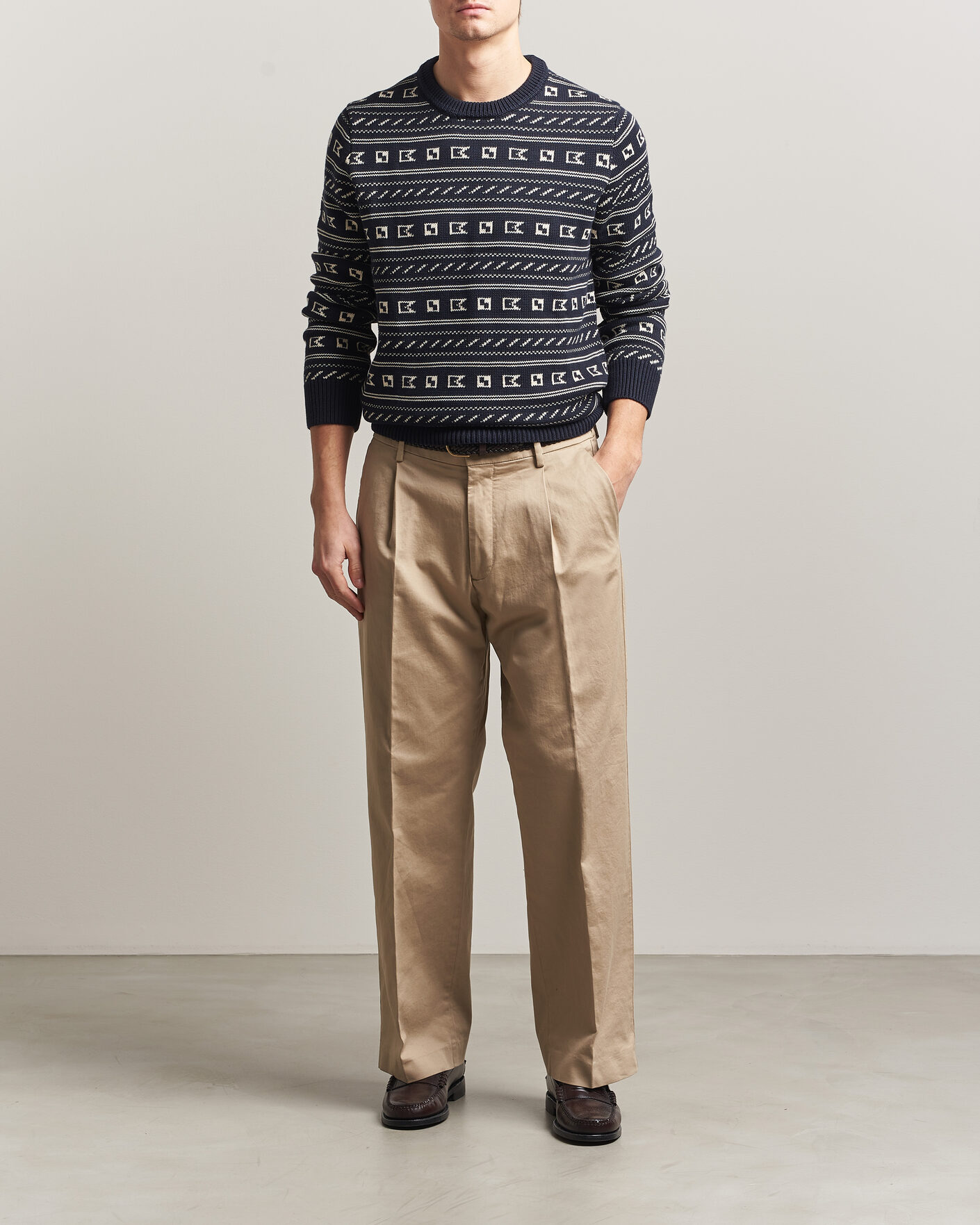 Mies | Puserot | Morris | Barrington Oneck Navy