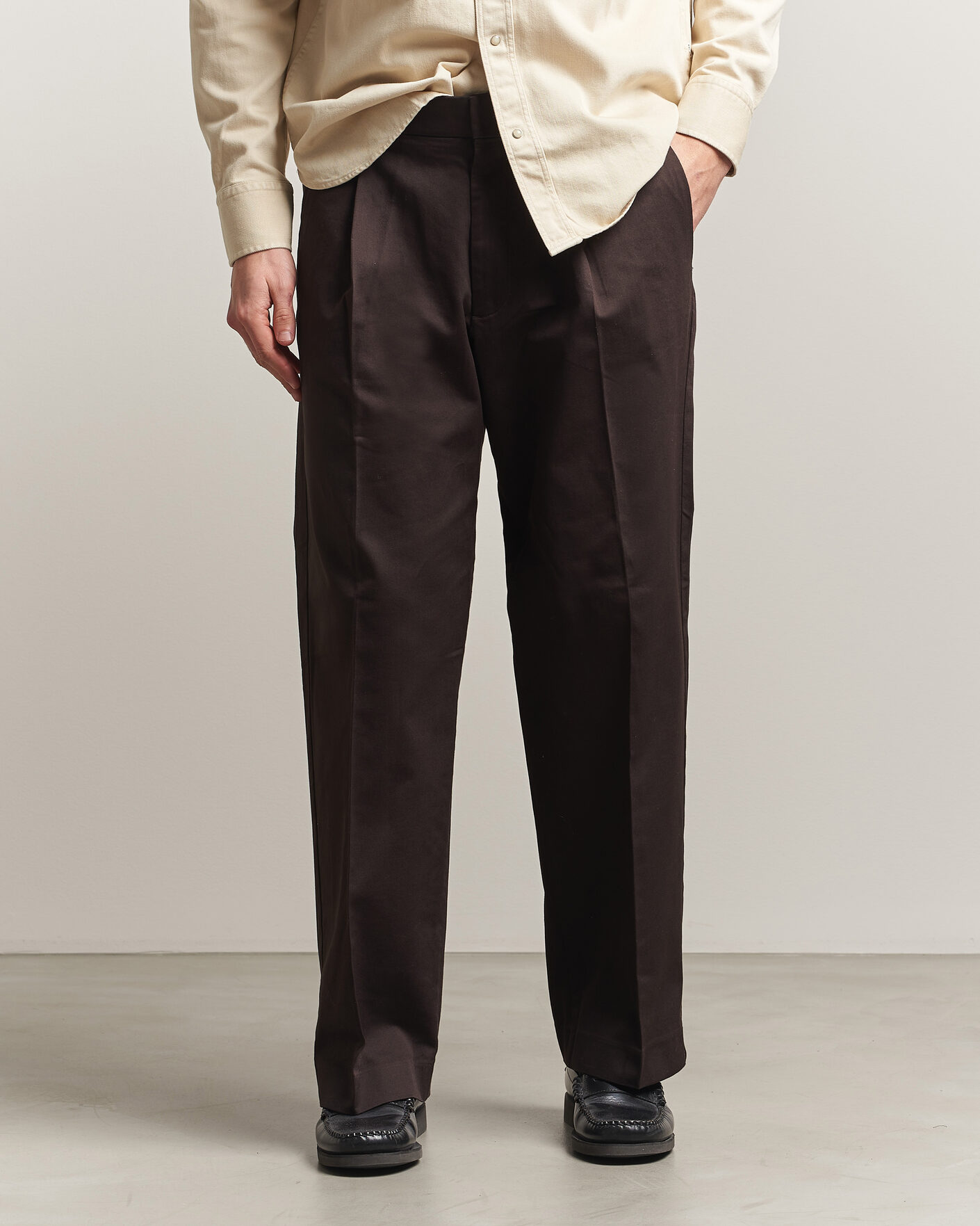 Mies | Housut | NN07 | Kay Cotton Pleated Trousers Deep Truffle