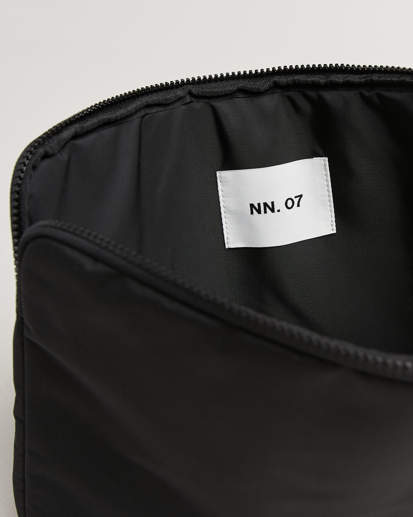 Mies | Laukut | NN07 | Nylon Ripstop Computer Sleeve Black