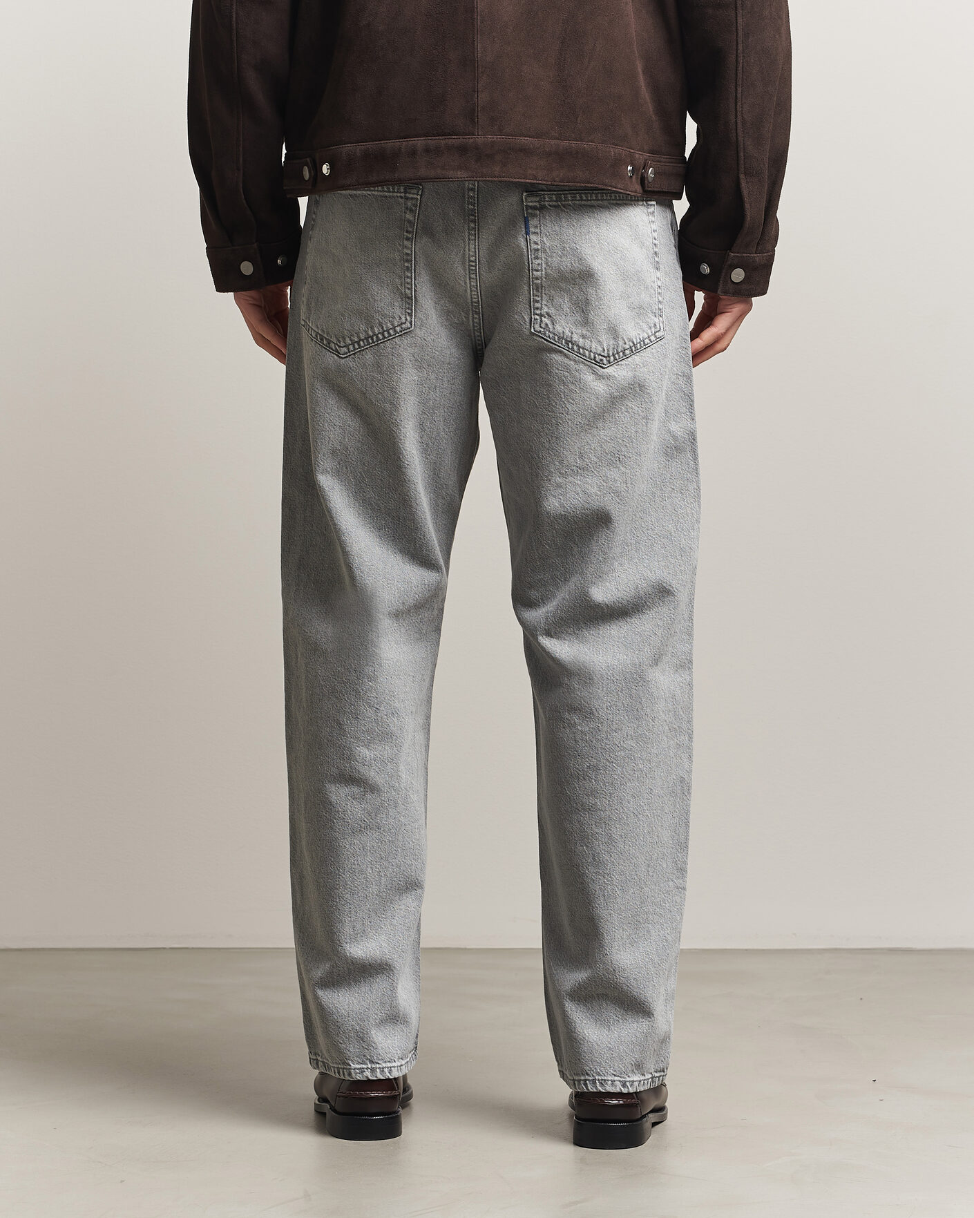 Mies | Farkut | NN07 | Otis Loose Fit Jeans Medium Grey