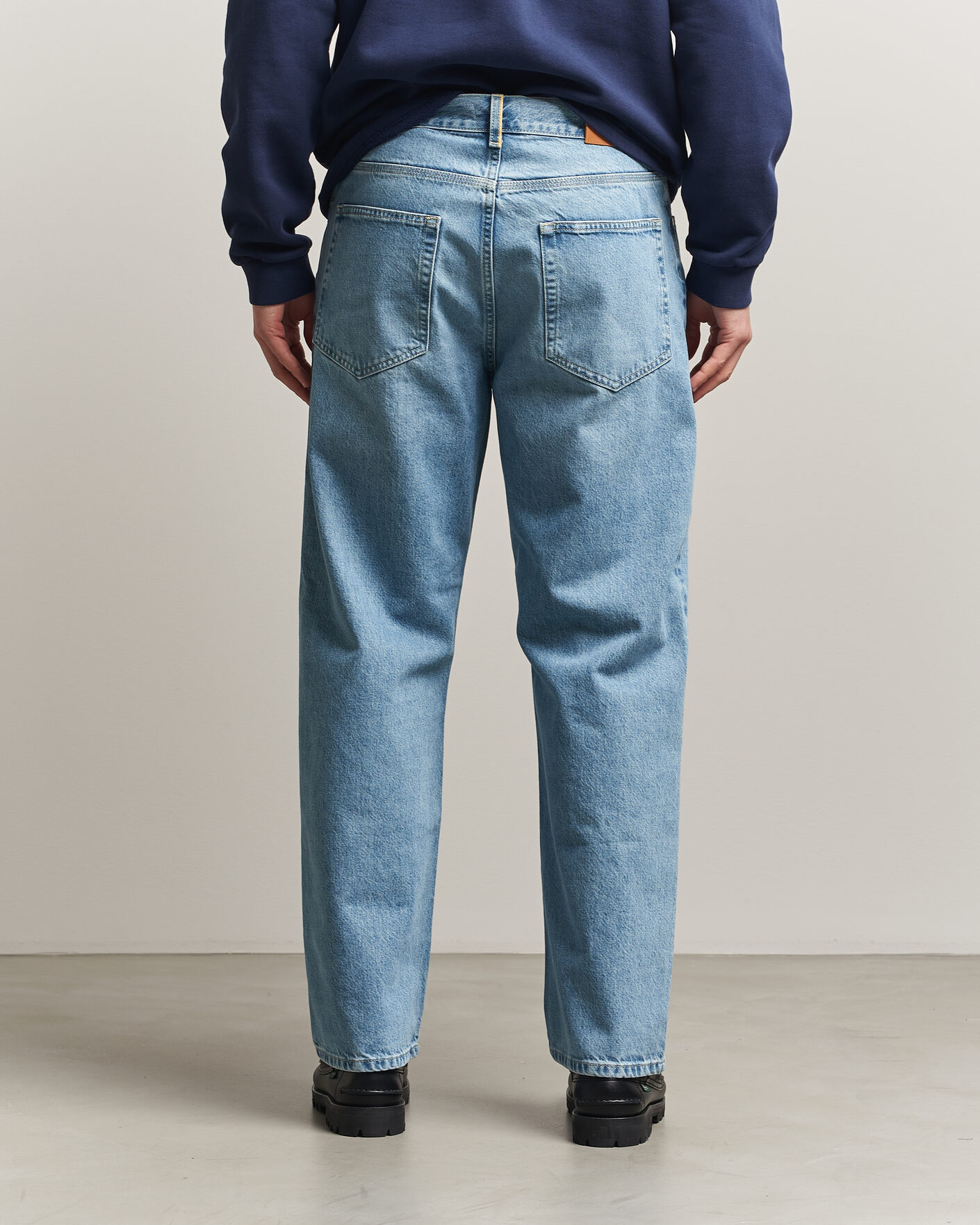 Mies | Kauluspaidat | NN07 | Otis Loose Fit Selvedge Jeans Light Blue