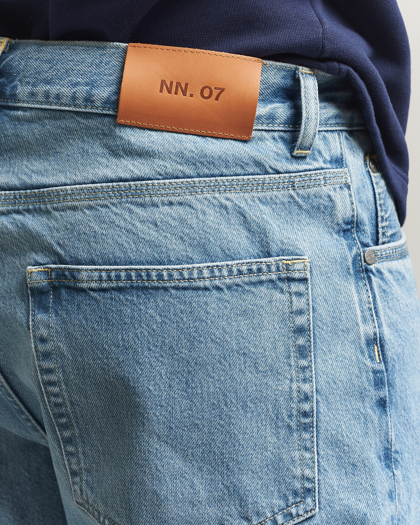 Mies | Kauluspaidat | NN07 | Otis Loose Fit Selvedge Jeans Light Blue