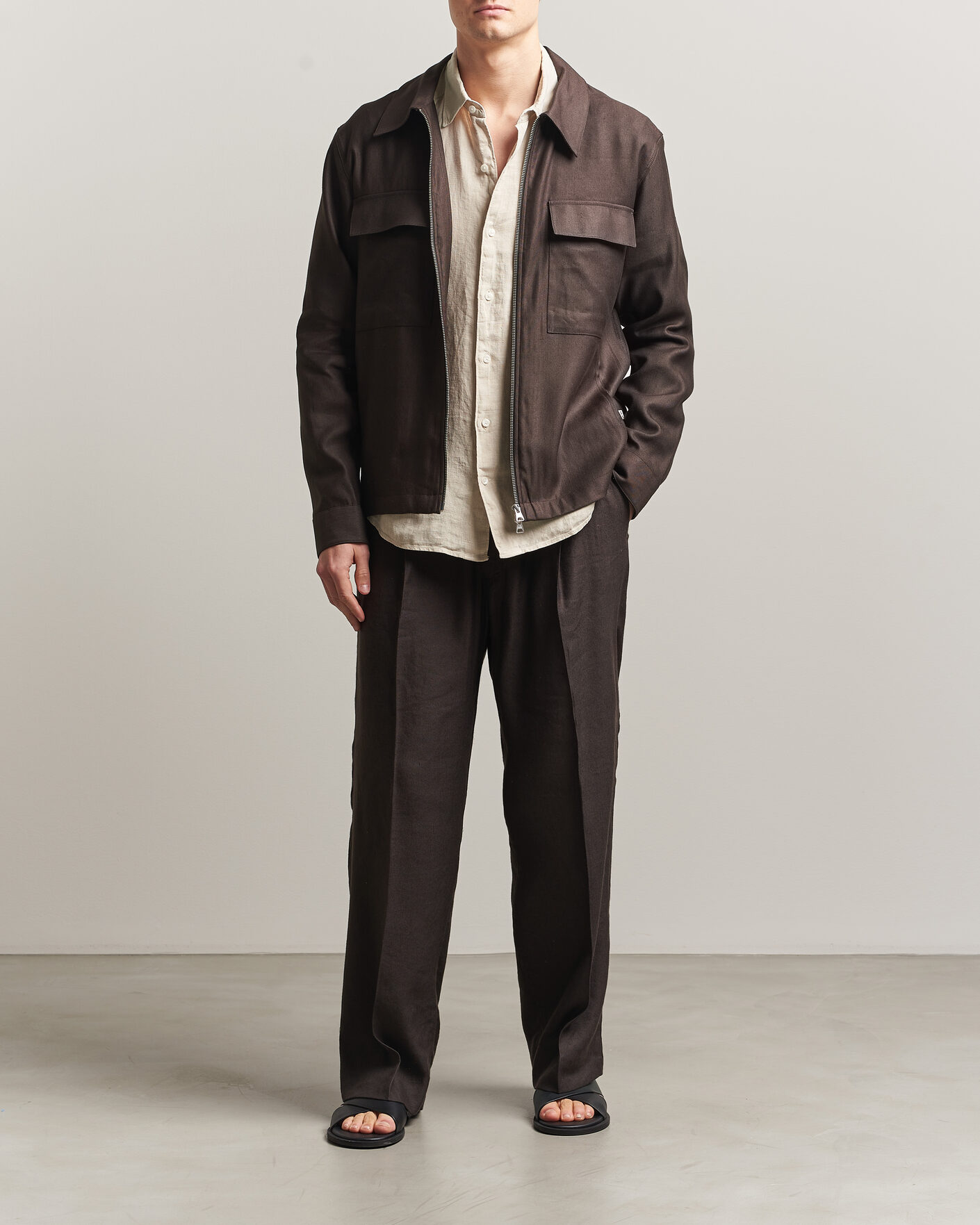Mies | Kauluspaidat | NN07 | Alban Linen/Viscose Overshirt Deep Truffle