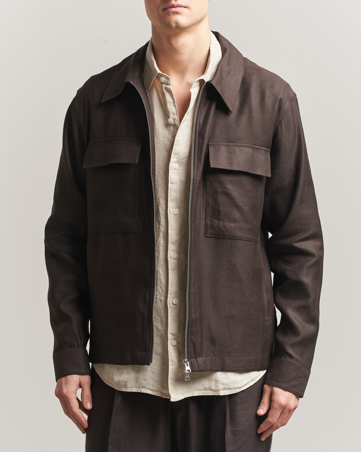 Mies | Kauluspaidat | NN07 | Alban Linen/Viscose Overshirt Deep Truffle