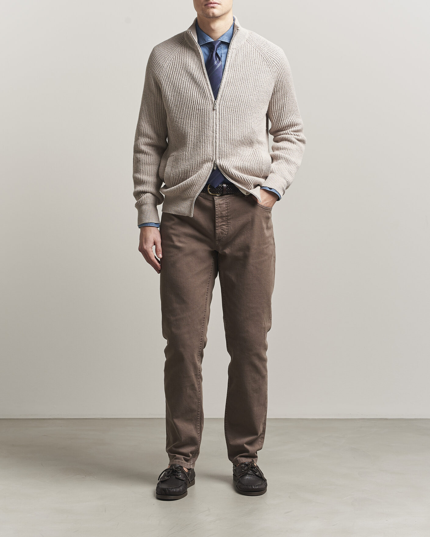 Mies | Puserot | Brunello Cucinelli | Heavy Cotton Rib Zip Cardigan Beige