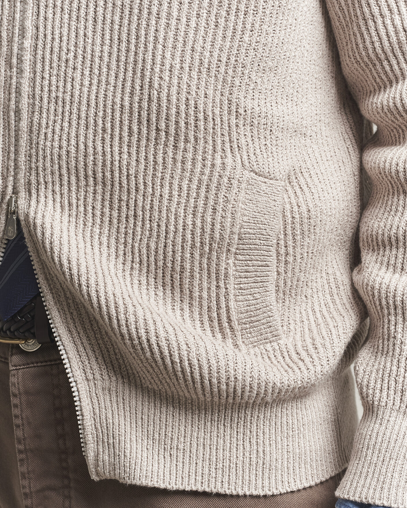 Mies | Puserot | Brunello Cucinelli | Heavy Cotton Rib Zip Cardigan Beige
