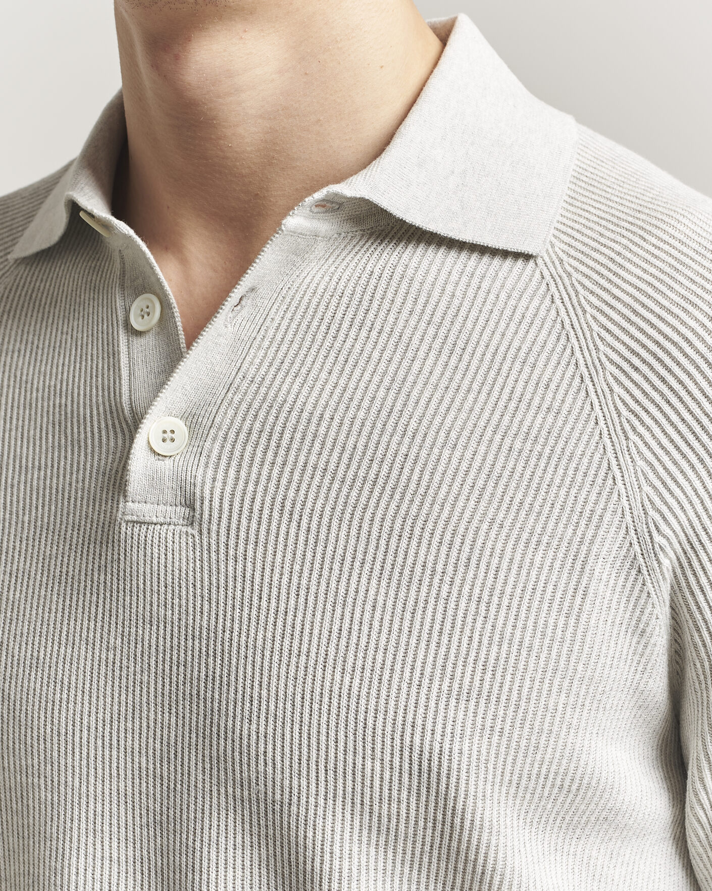 Mies | Puserot | Brunello Cucinelli | Cotton Rib Knitted Long Sleeve Polo Light Grey